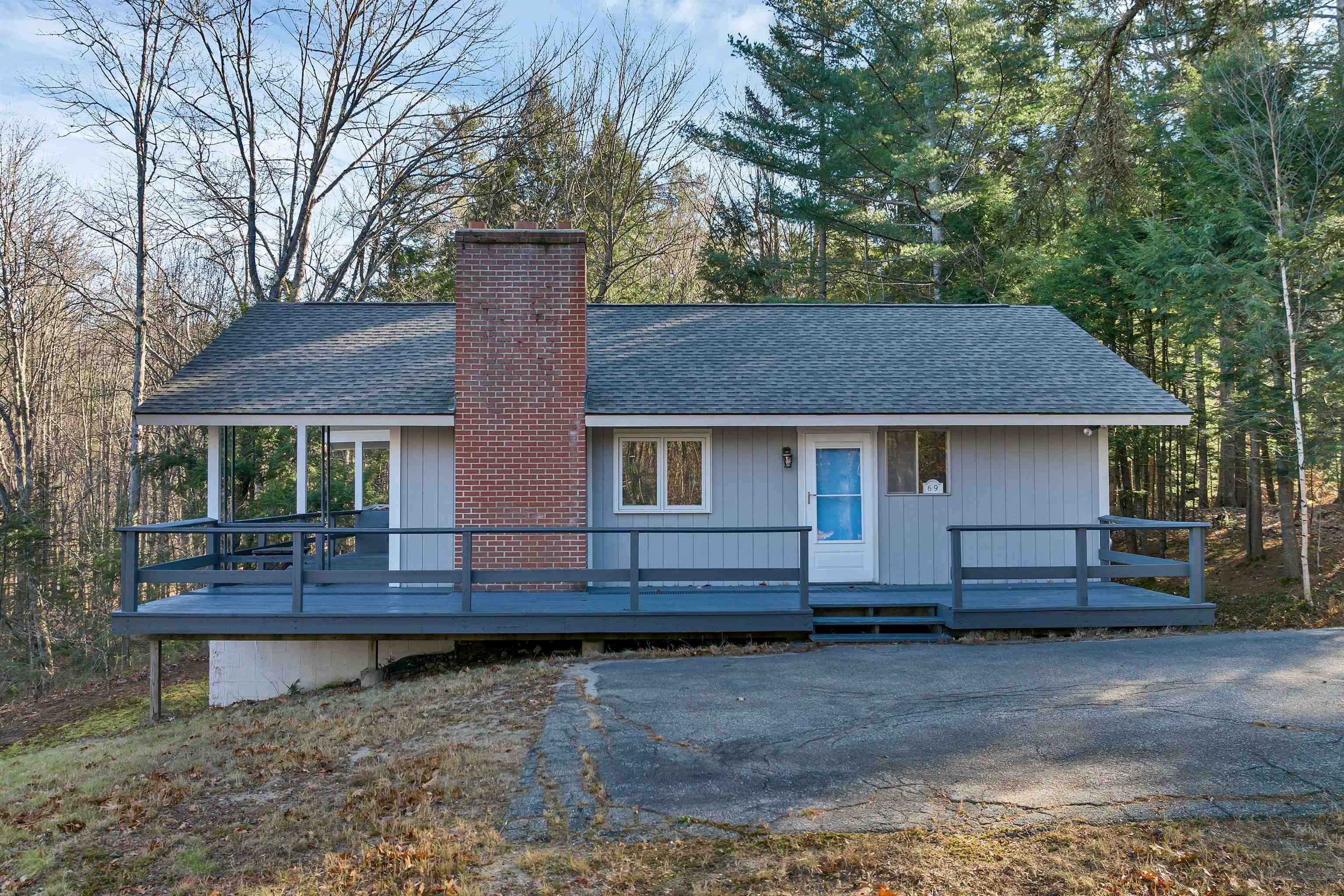 69 Grandview Dr, Woodstock, NH 03293