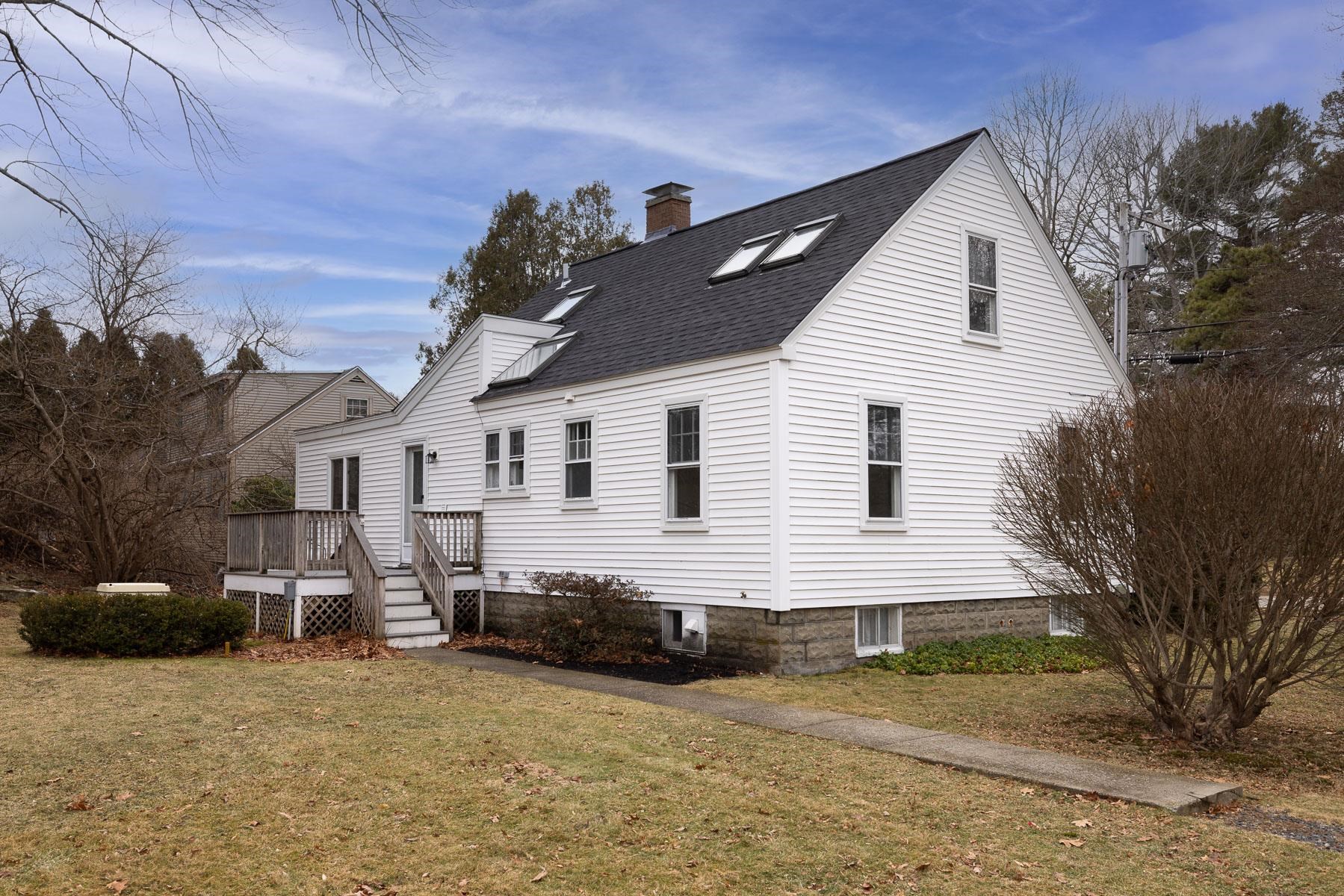 175 Wentworth Rd, New Castle, NH 03854