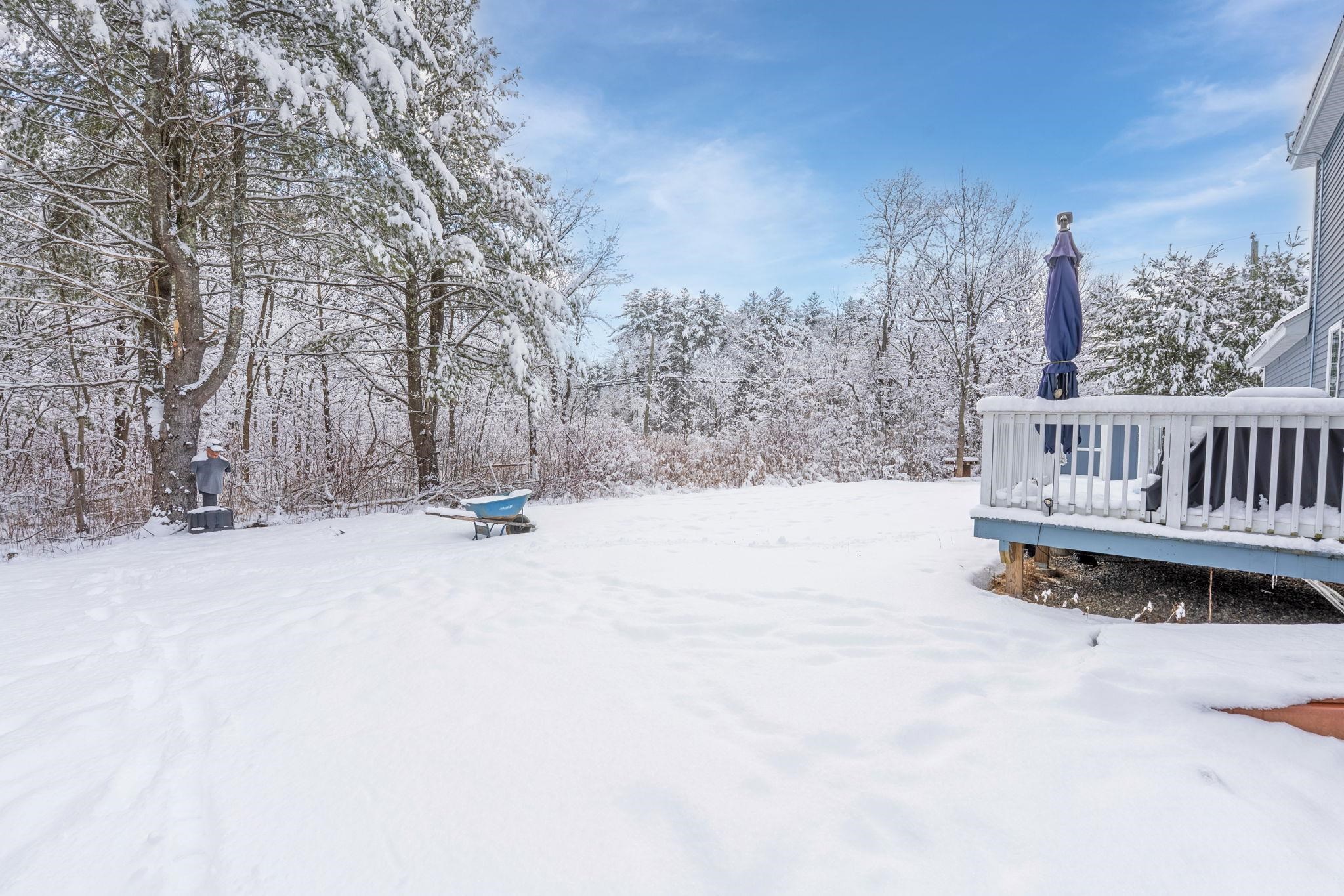 15 Double Brook Rd, Manchester, NH 03109