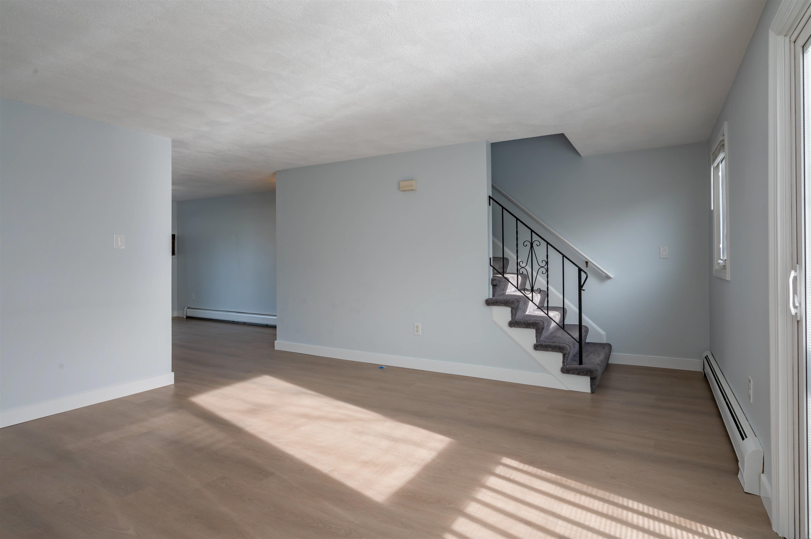 36 Profile Cir, Nashua, NH 03063