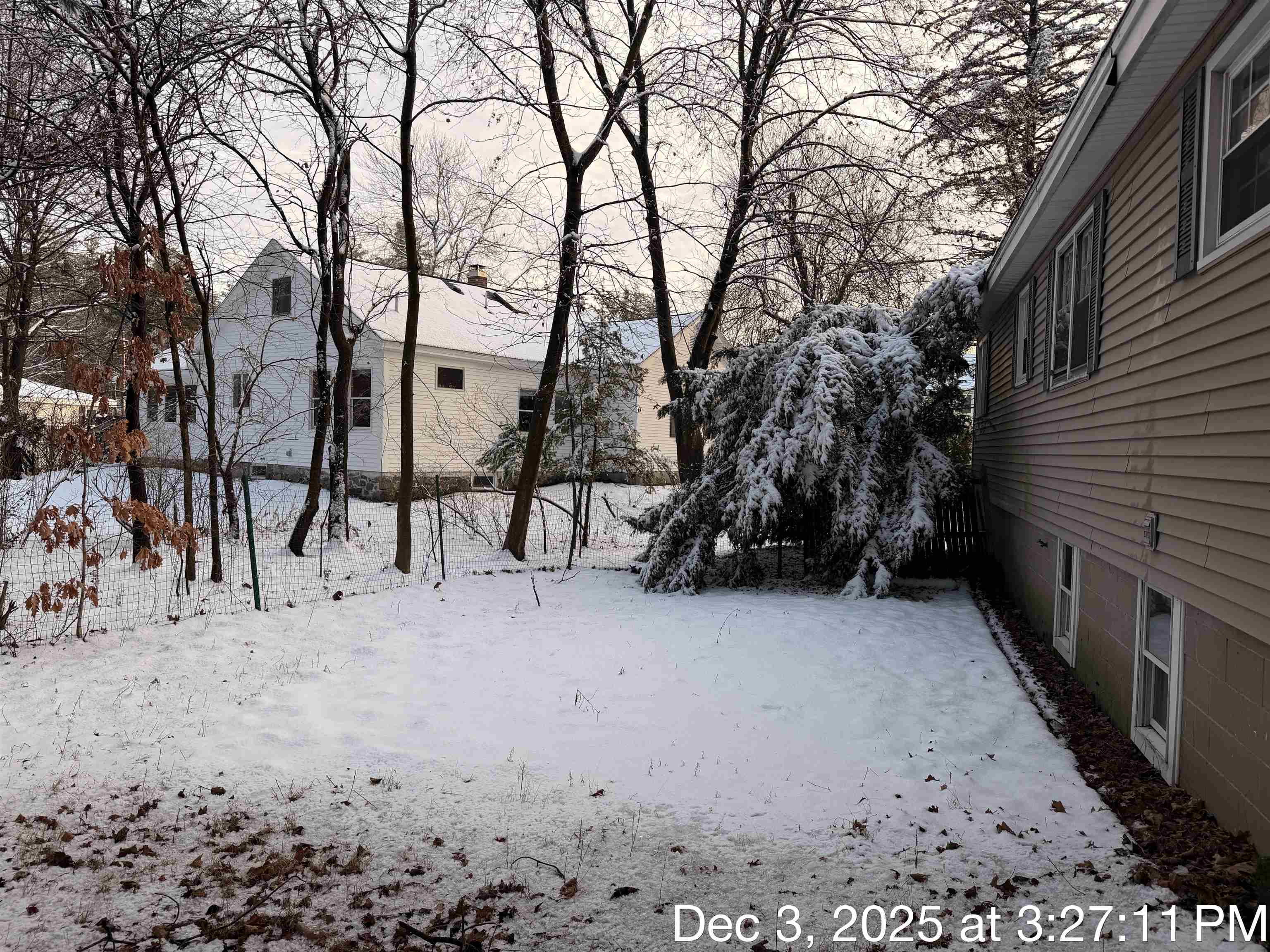 117 Lawrence Rd, Salem, NH 03079