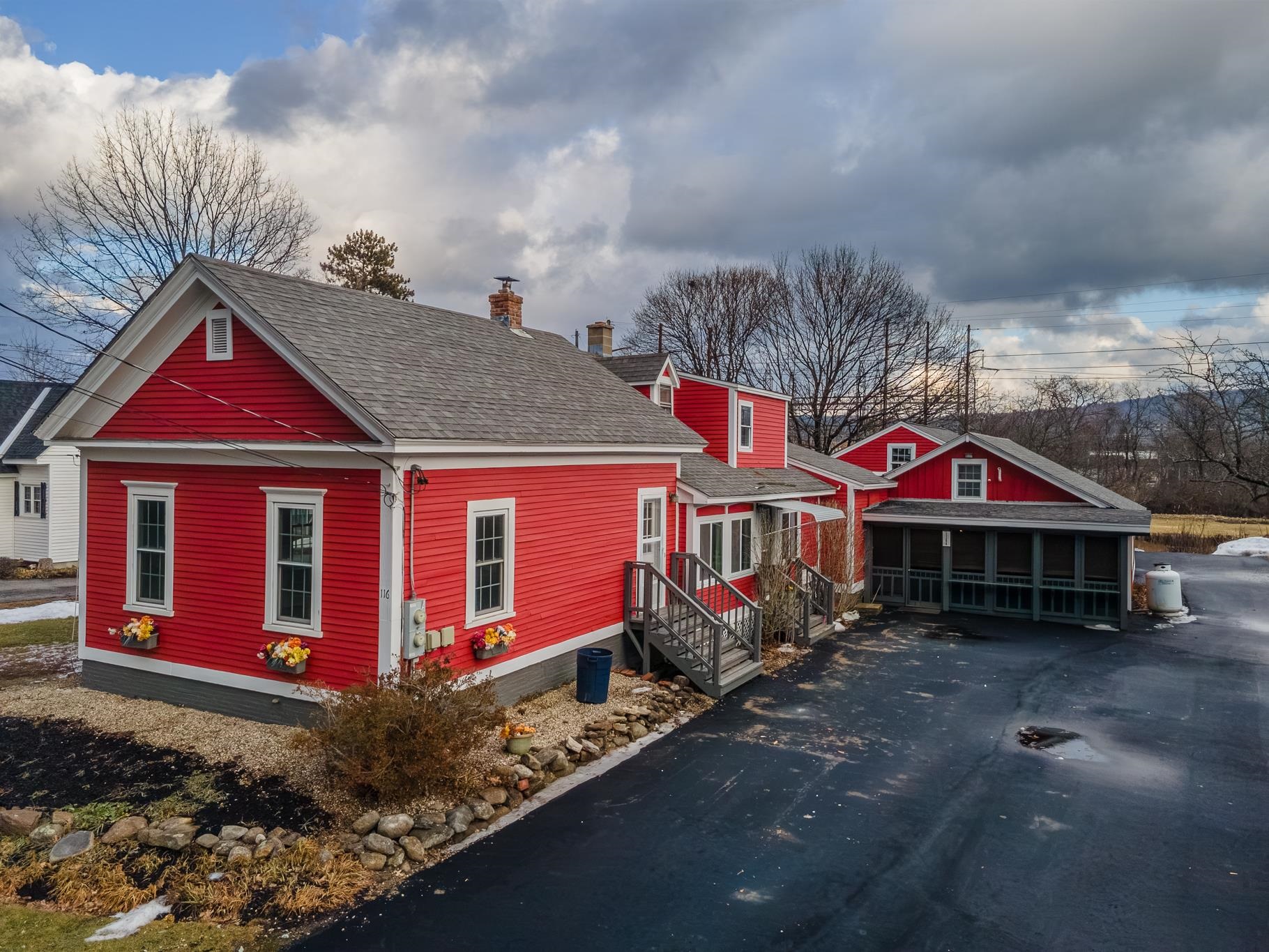 116 Island St, Keene, NH 03431