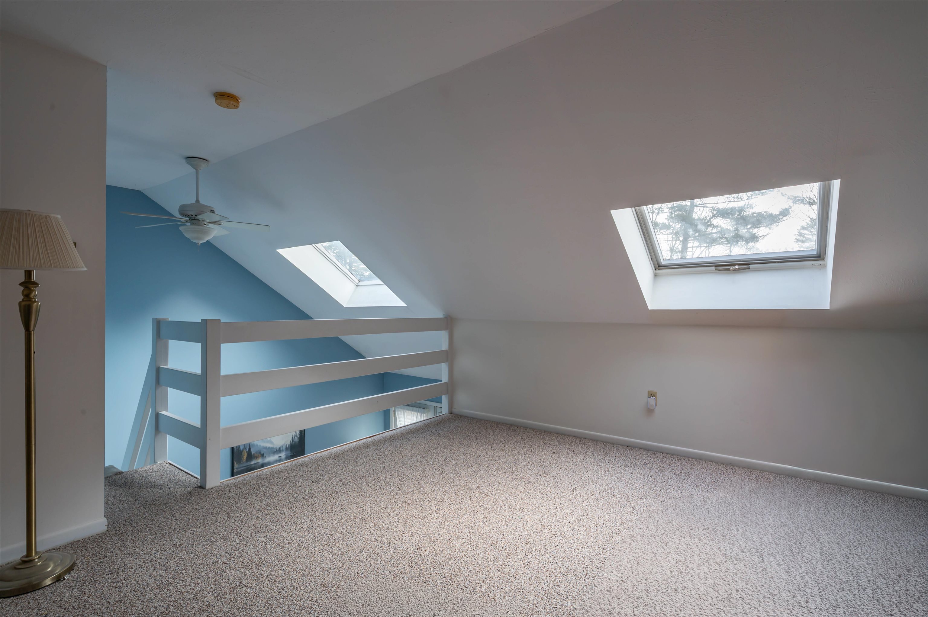 11 Pondview Dr, Merrimack, NH 03054