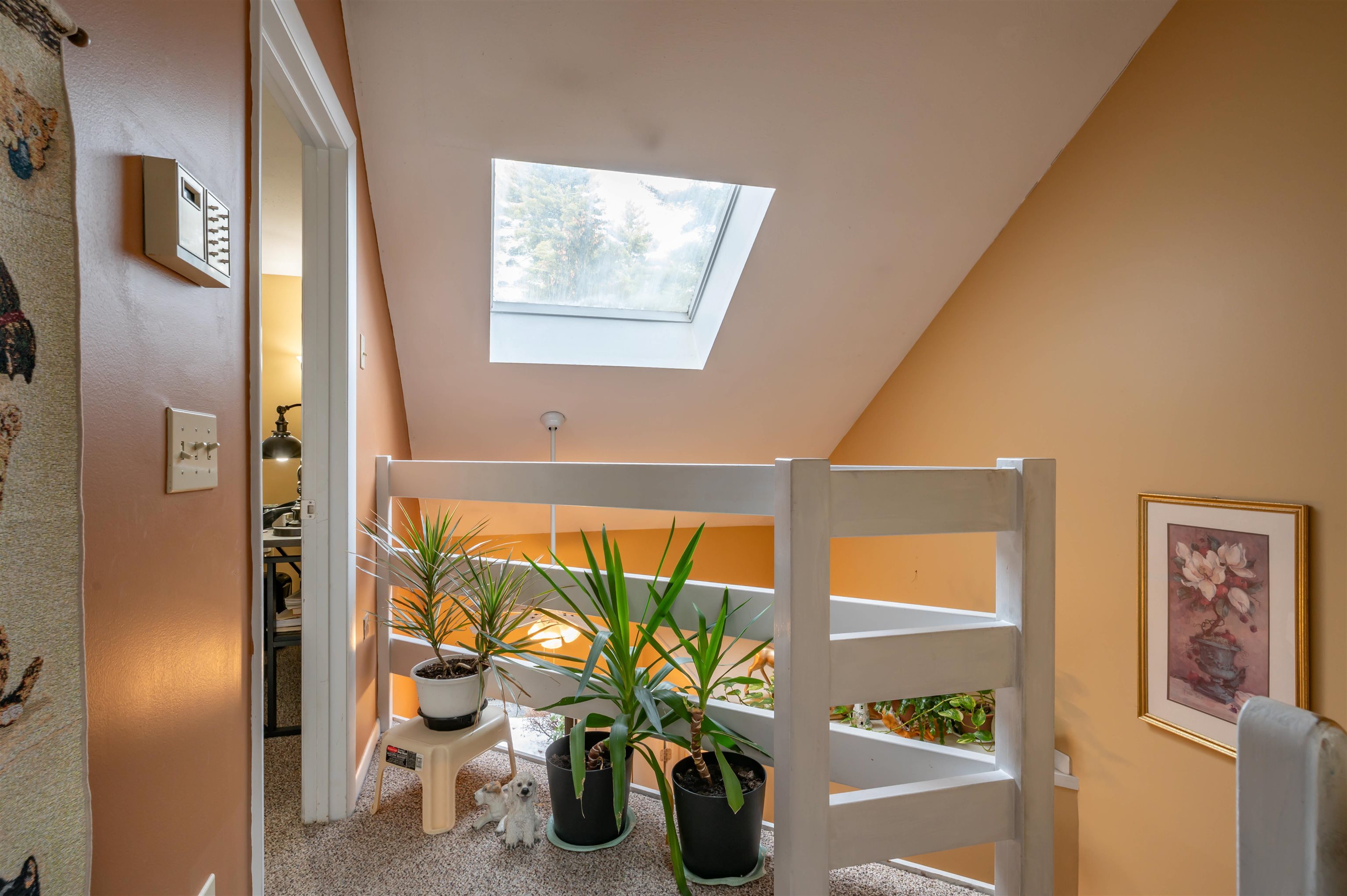 11 Pondview Dr, Merrimack, NH 03054