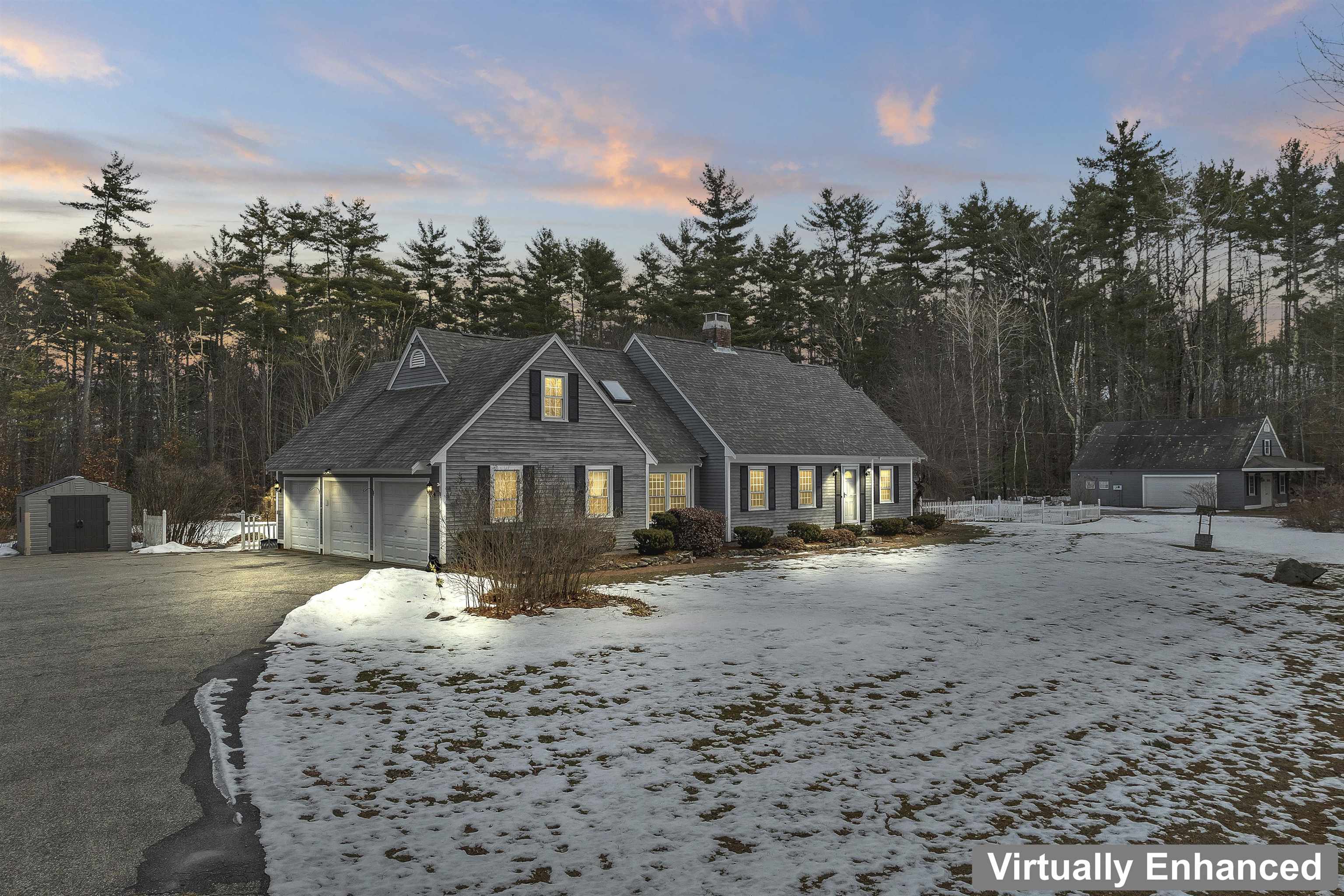 132 Dustin Tavern Rd, Weare, NH 03281