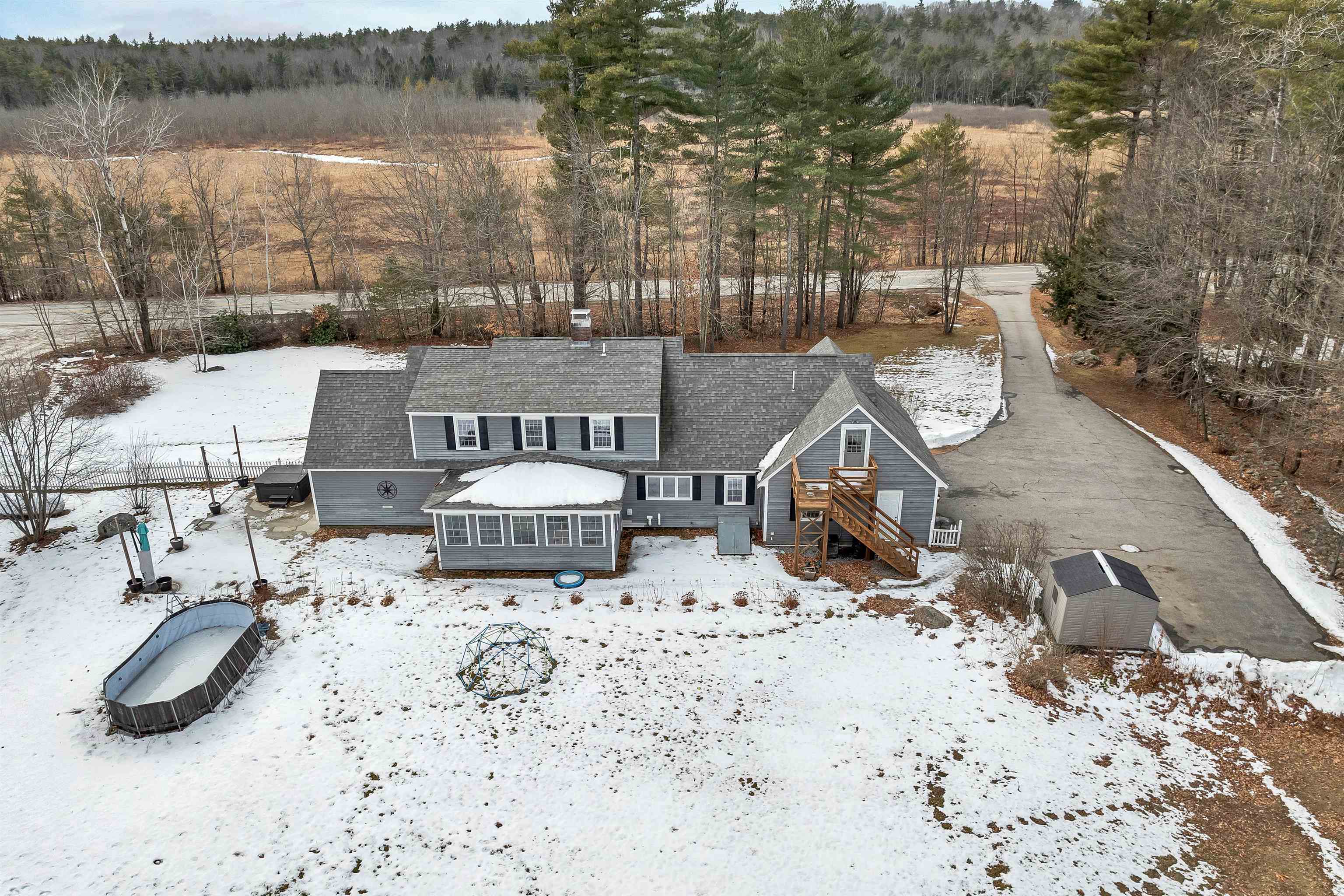 132 Dustin Tavern Rd, Weare, NH 03281