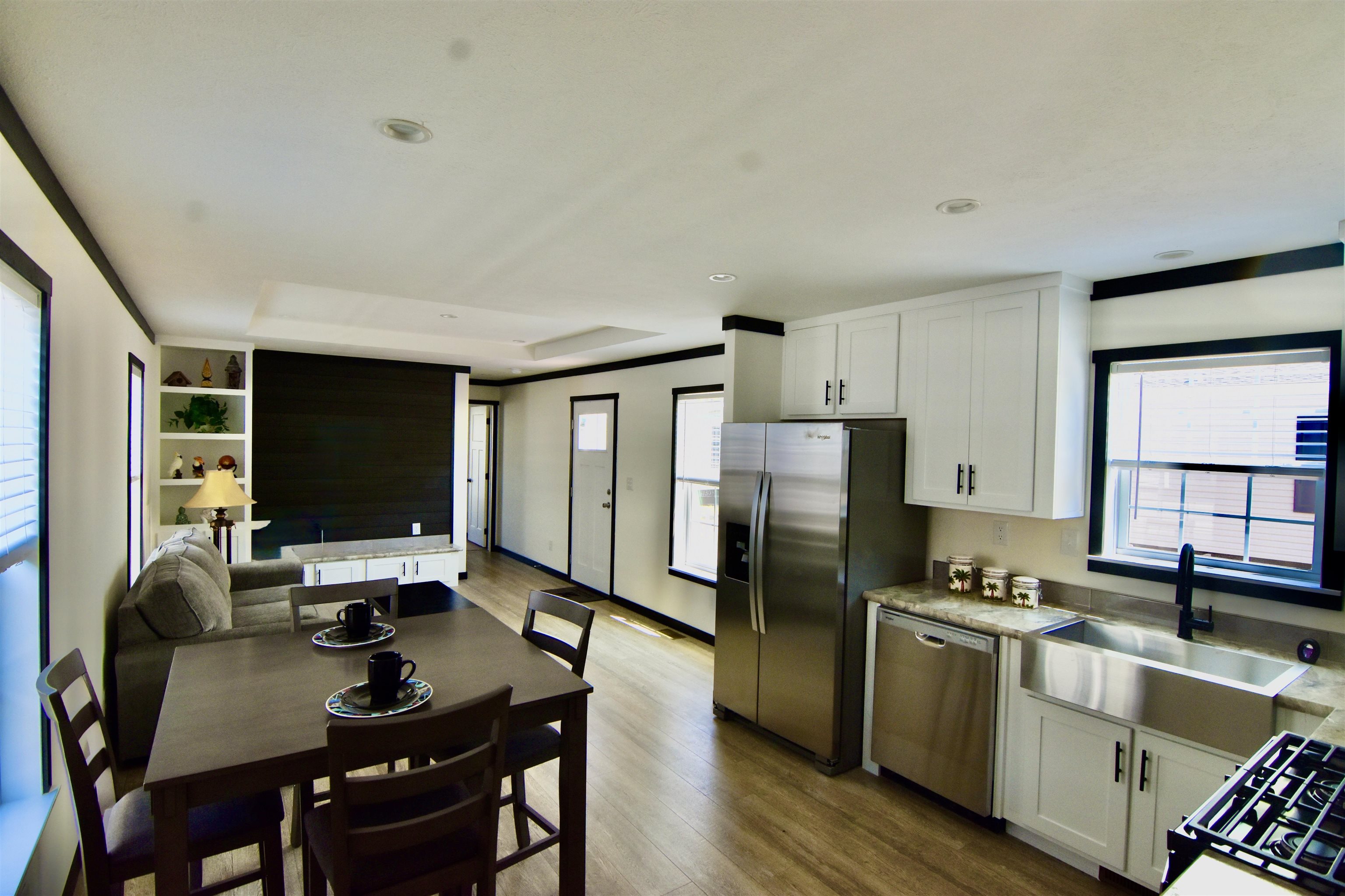 695 Dartmouth College Hw, Lebanon, NH 03766