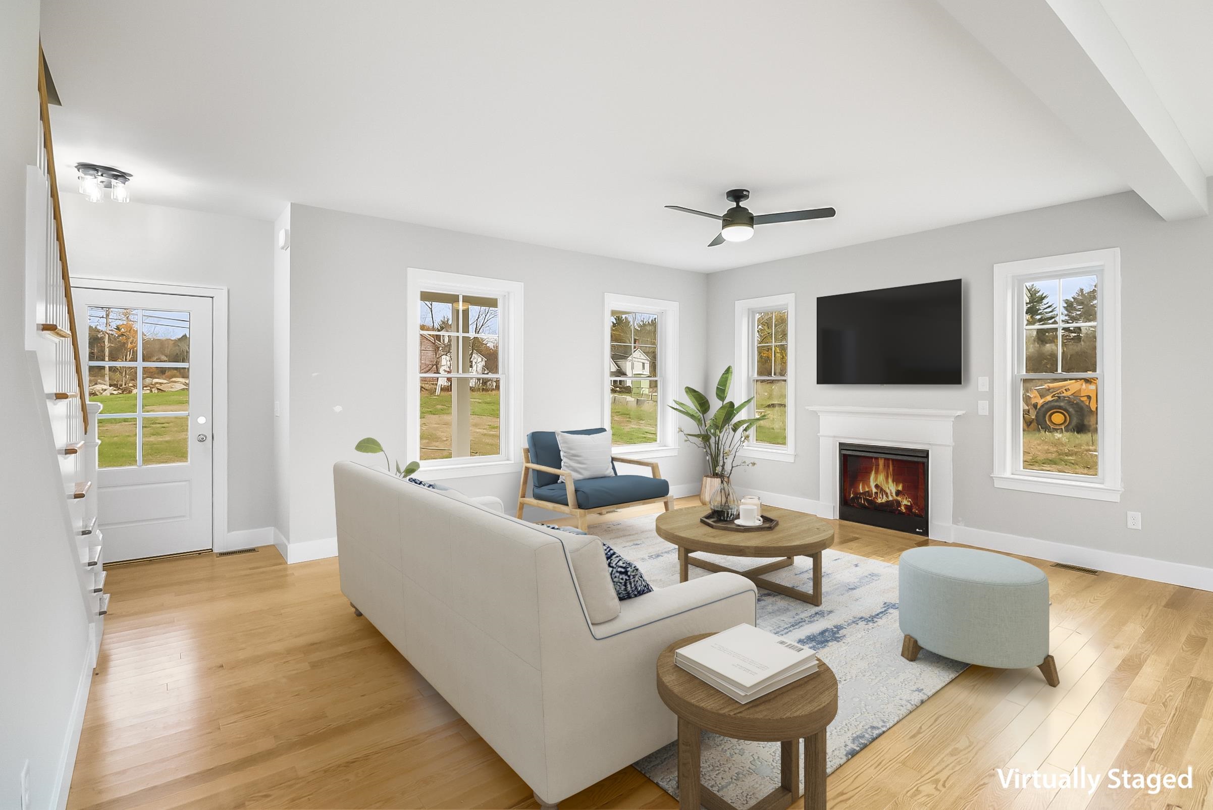 293 Sandown Rd, Fremont, NH 03044