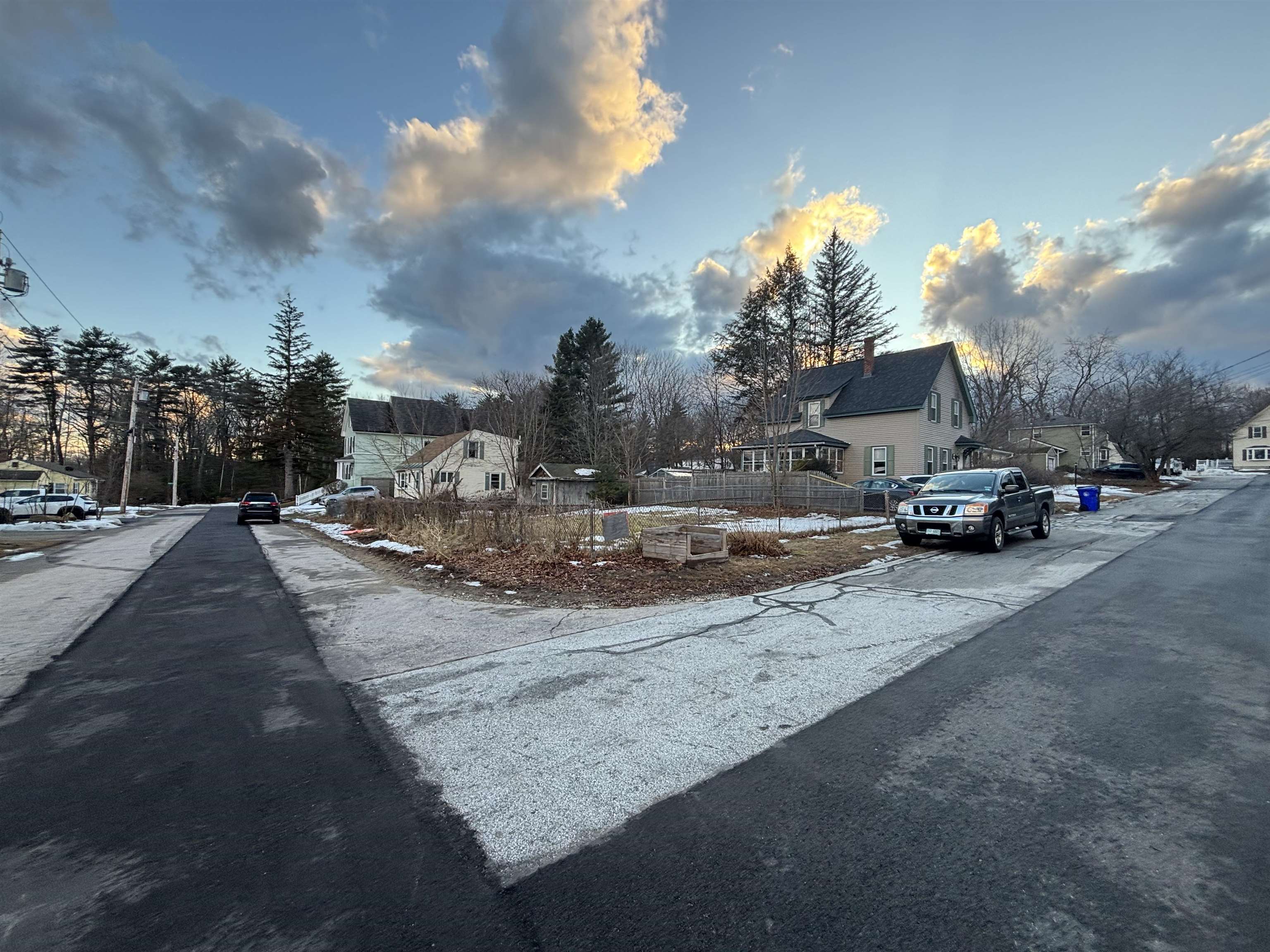 Homes for sale in Manchester, NH | Dickey St, Manchester, NH 03102 | MLS# 5074252