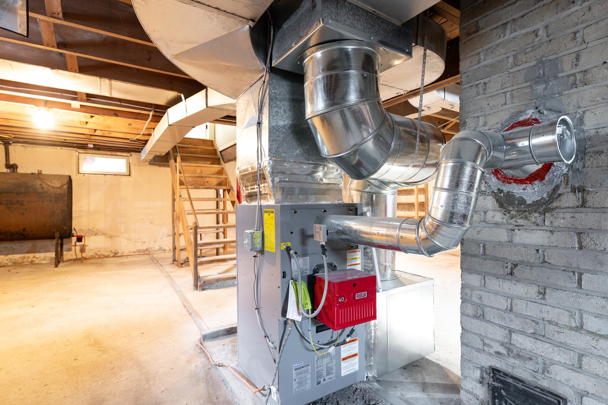 239 Grant Ave, Portsmouth, NH 03801