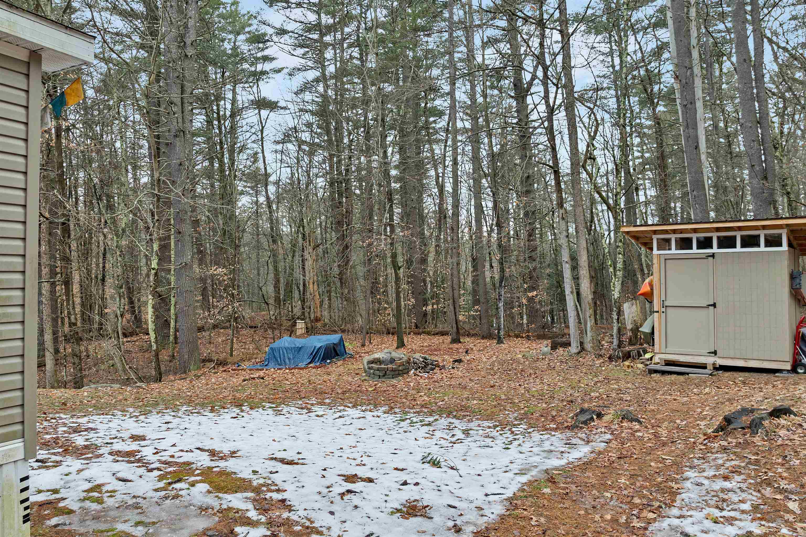 27 Hillside Dr, Allenstown, NH 03275