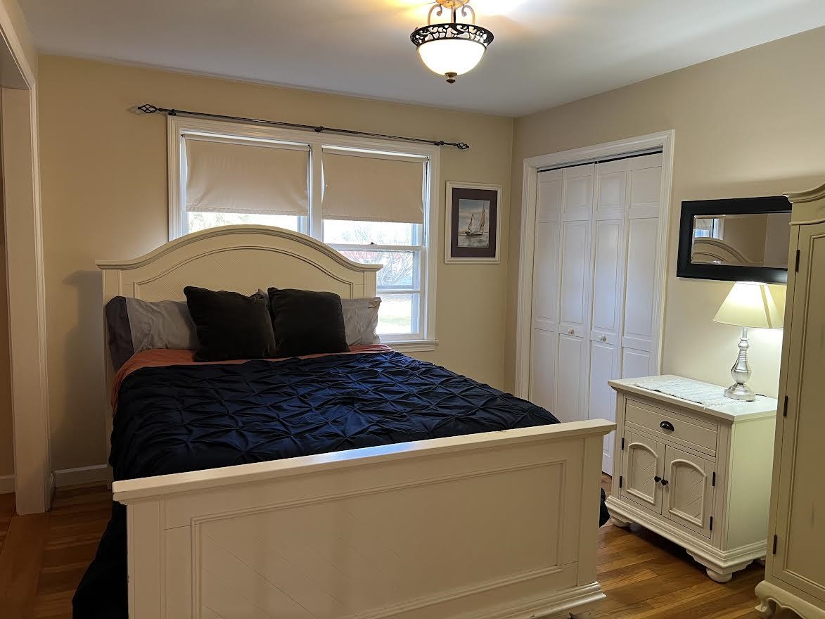 104 North Gate Rd, Manchester, NH 03104