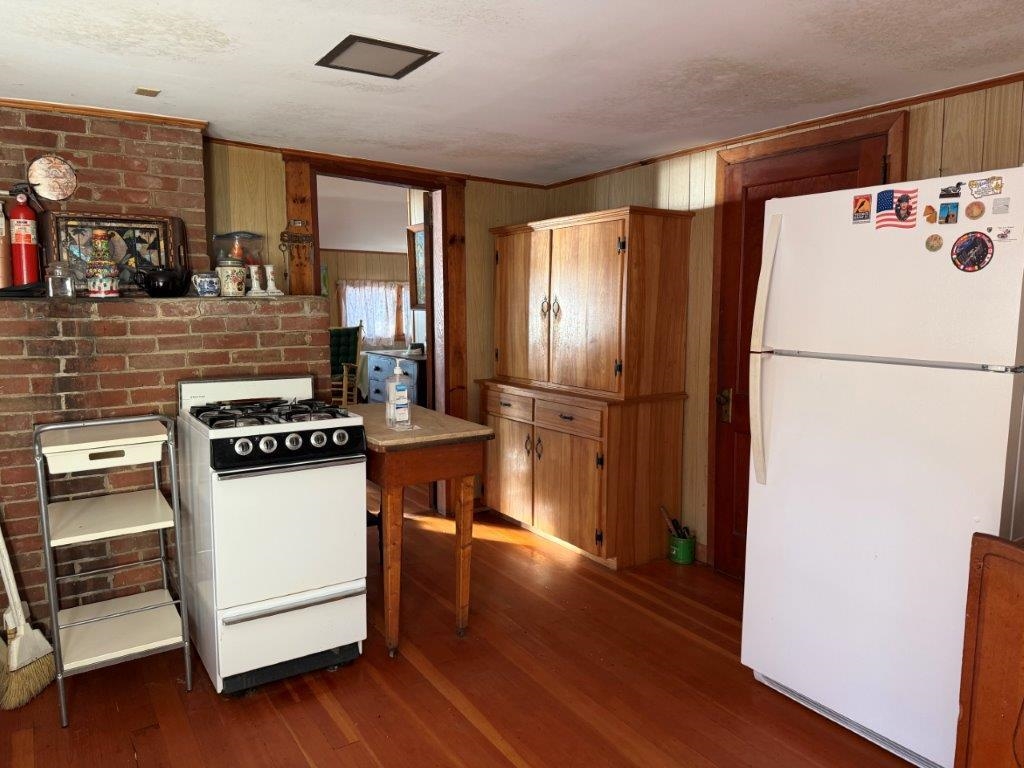 Kitchen 24617820