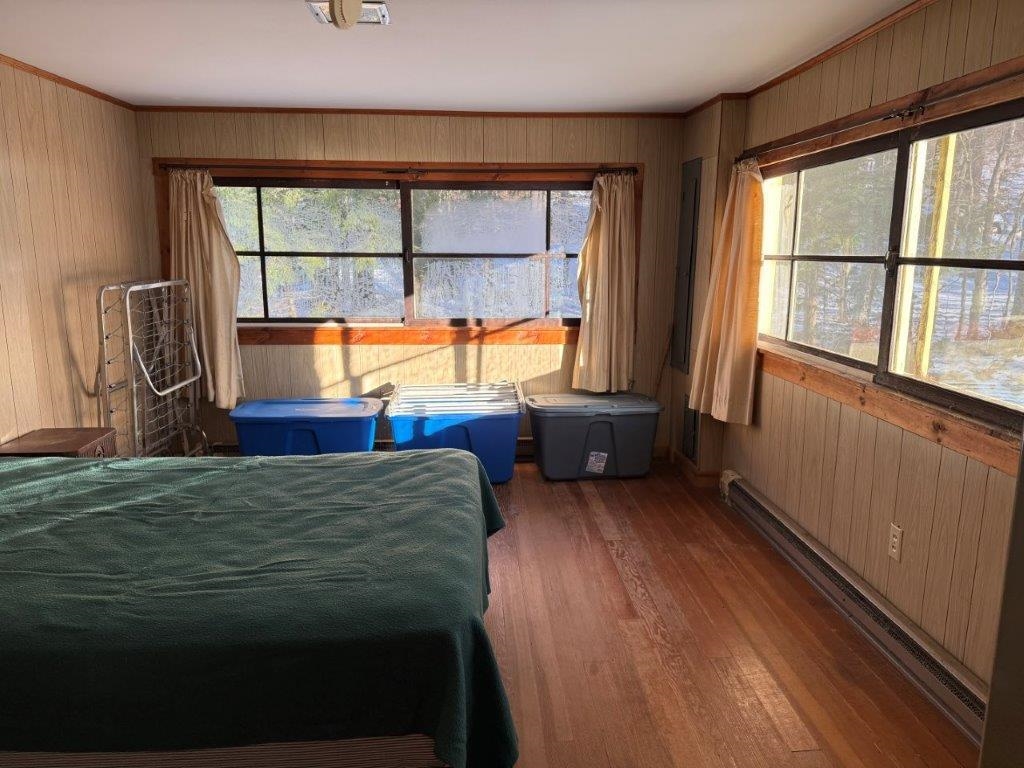 Bedroom #3 24617825