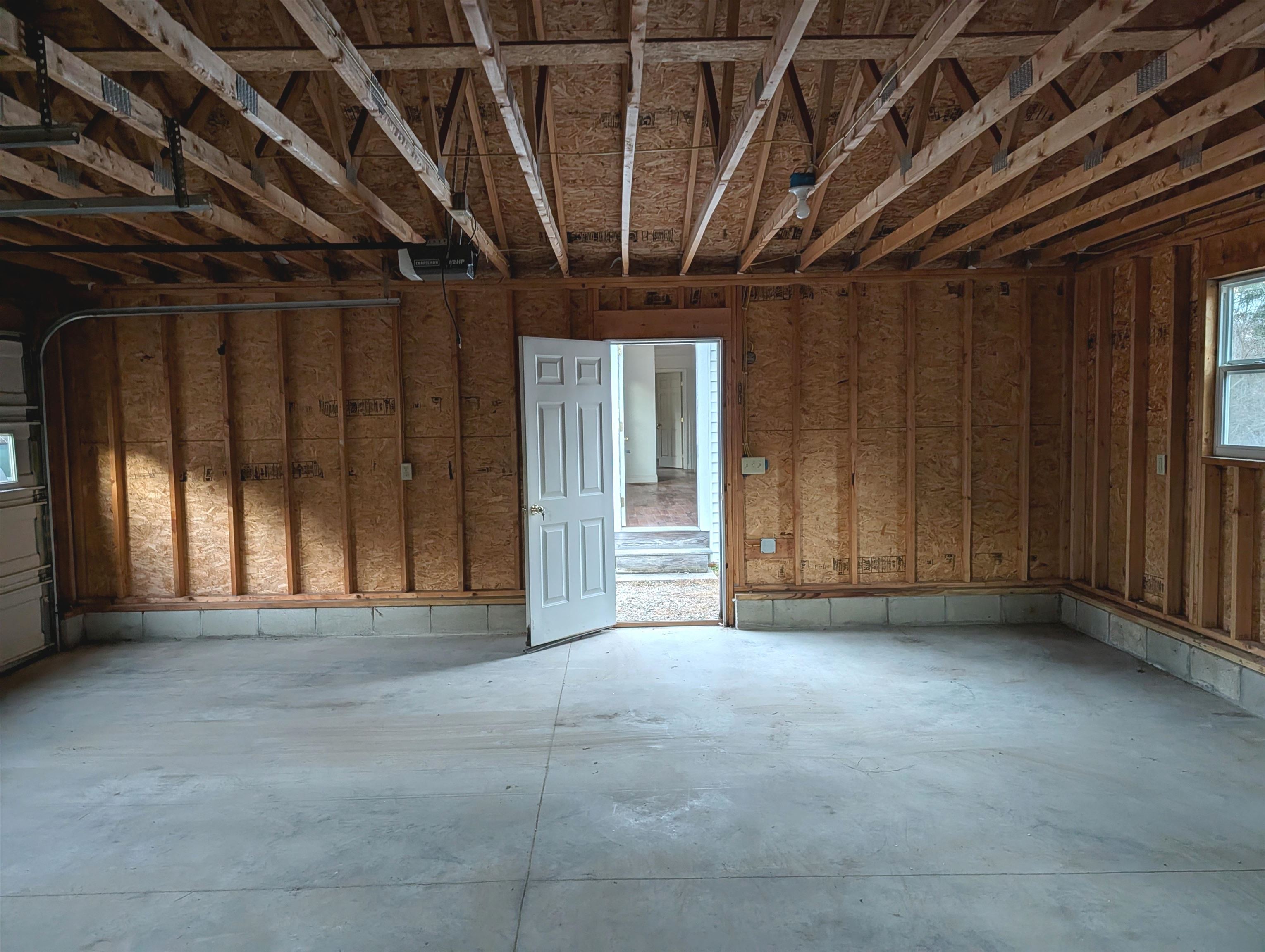 13 Cattail Ln, Milton, NH 03852