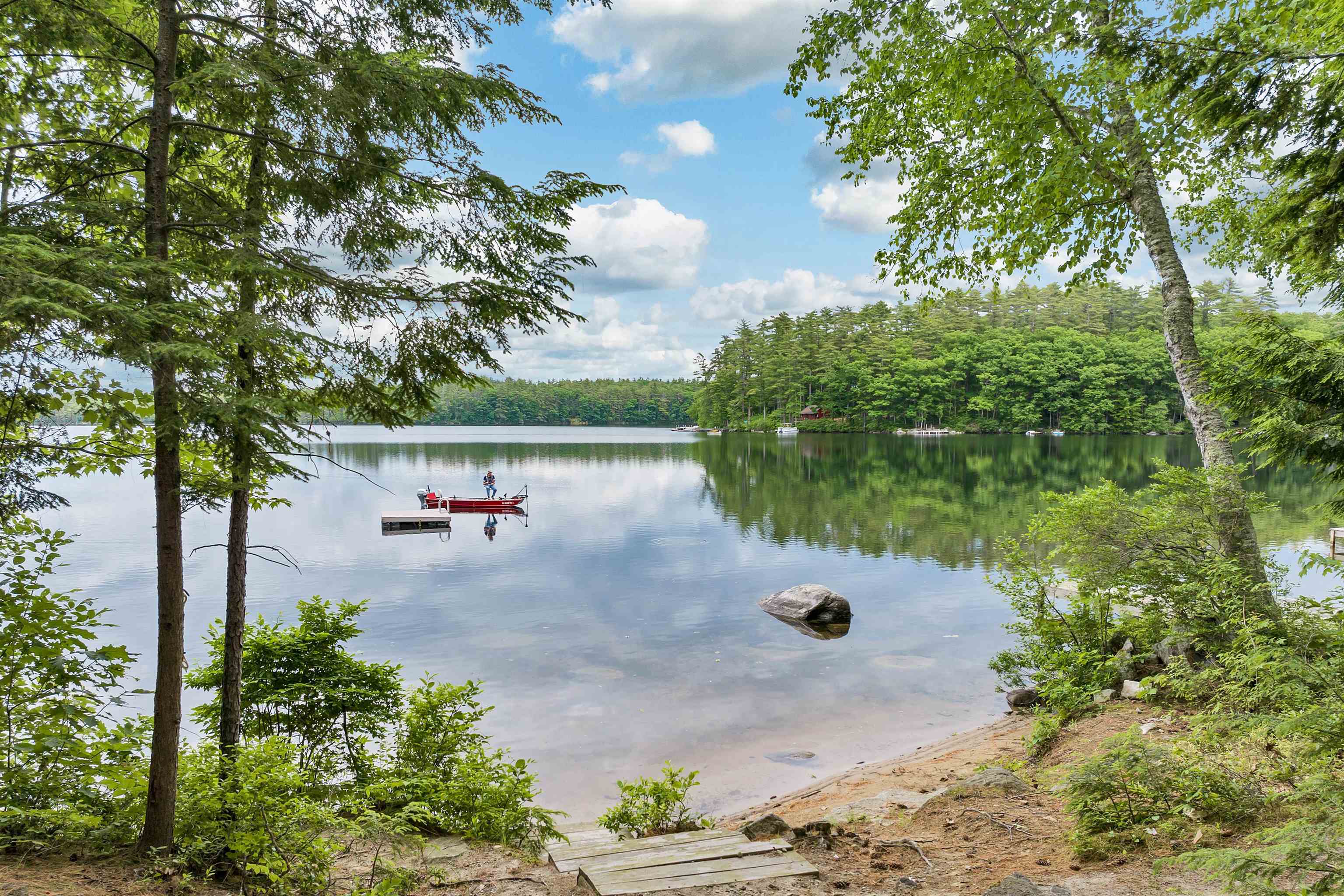 19 Governor Wentworth Hw, Tuftonboro, NH 03853