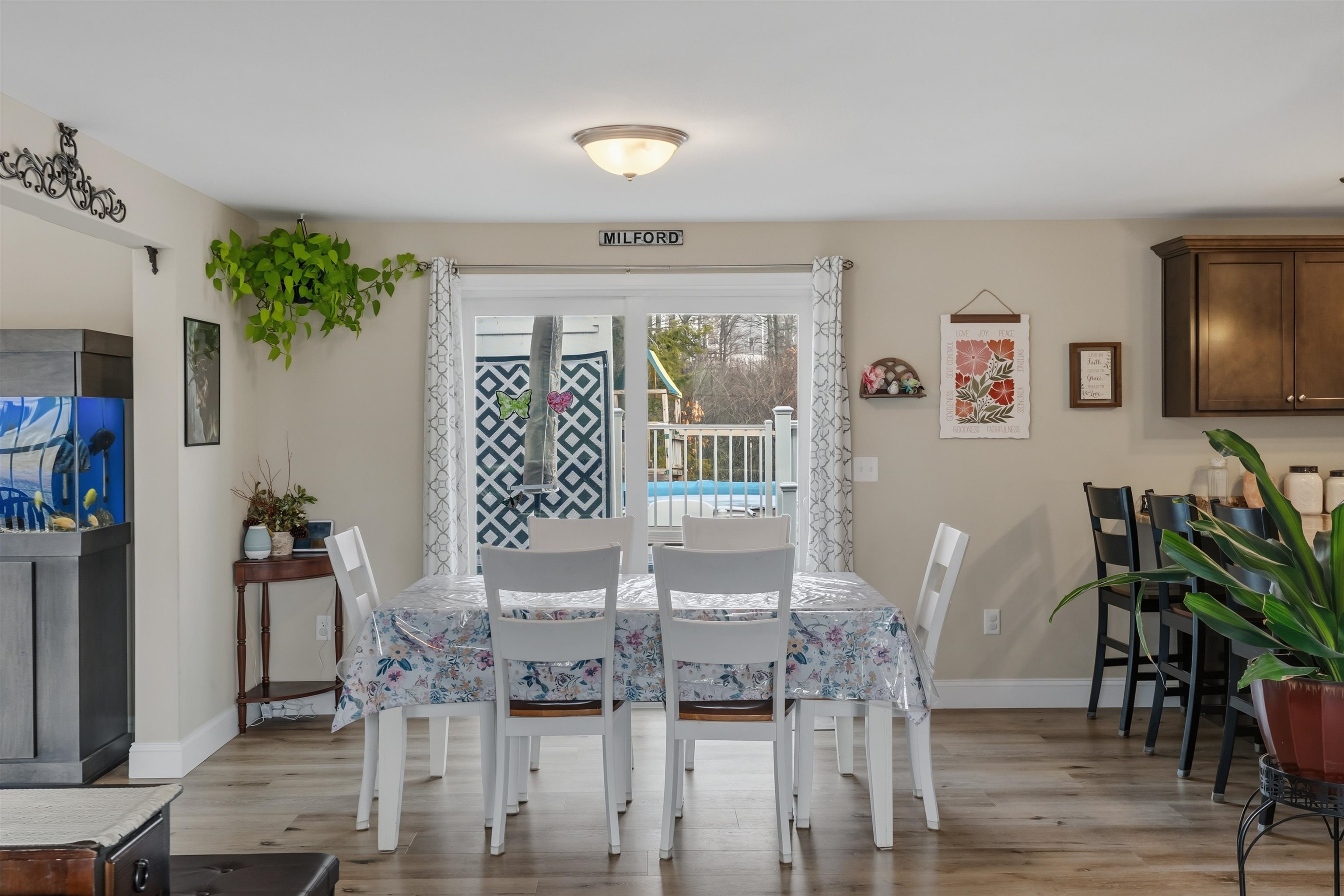 97 Timber Ridge Dr, Milford, NH 03055