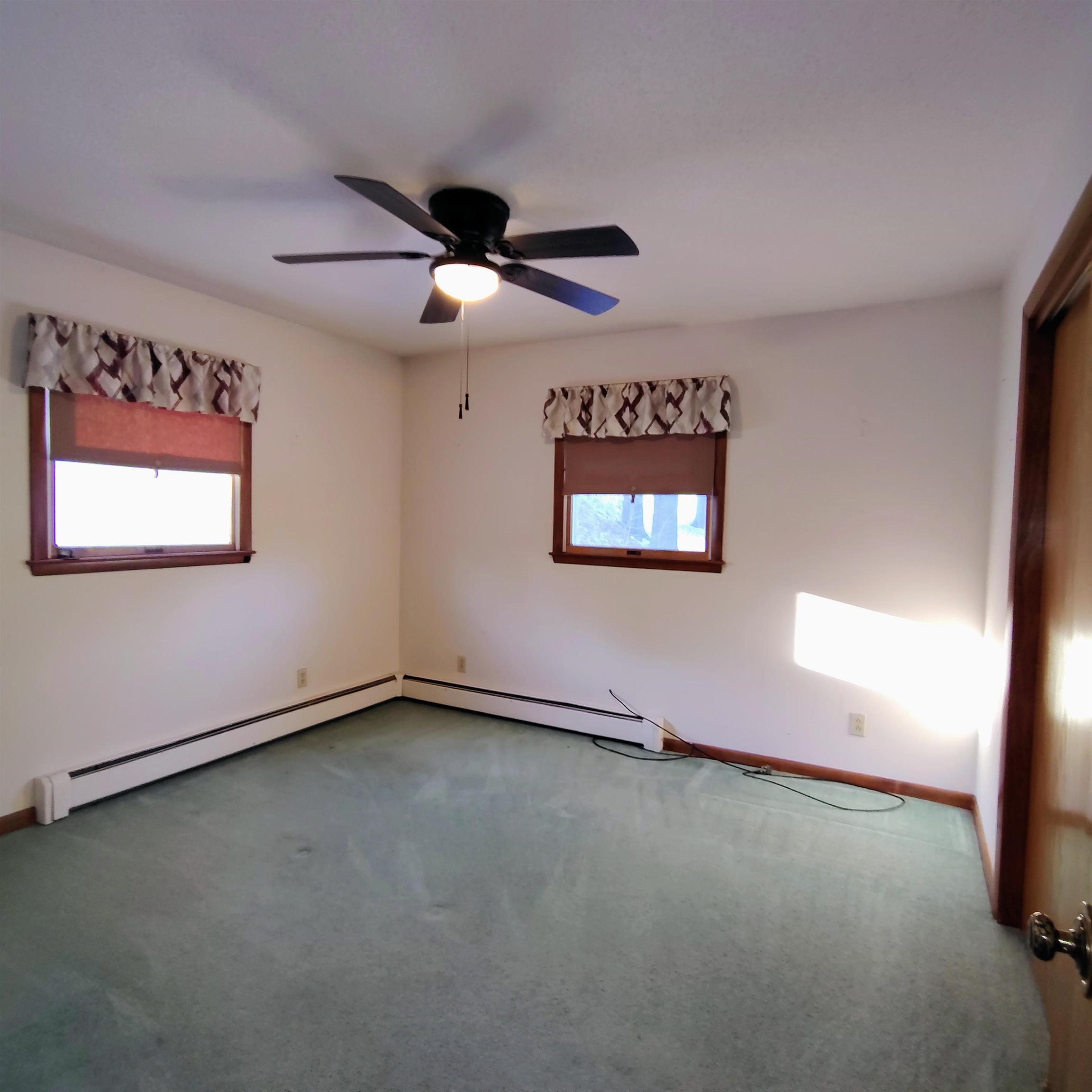 40 12th St, Berlin, NH 03570