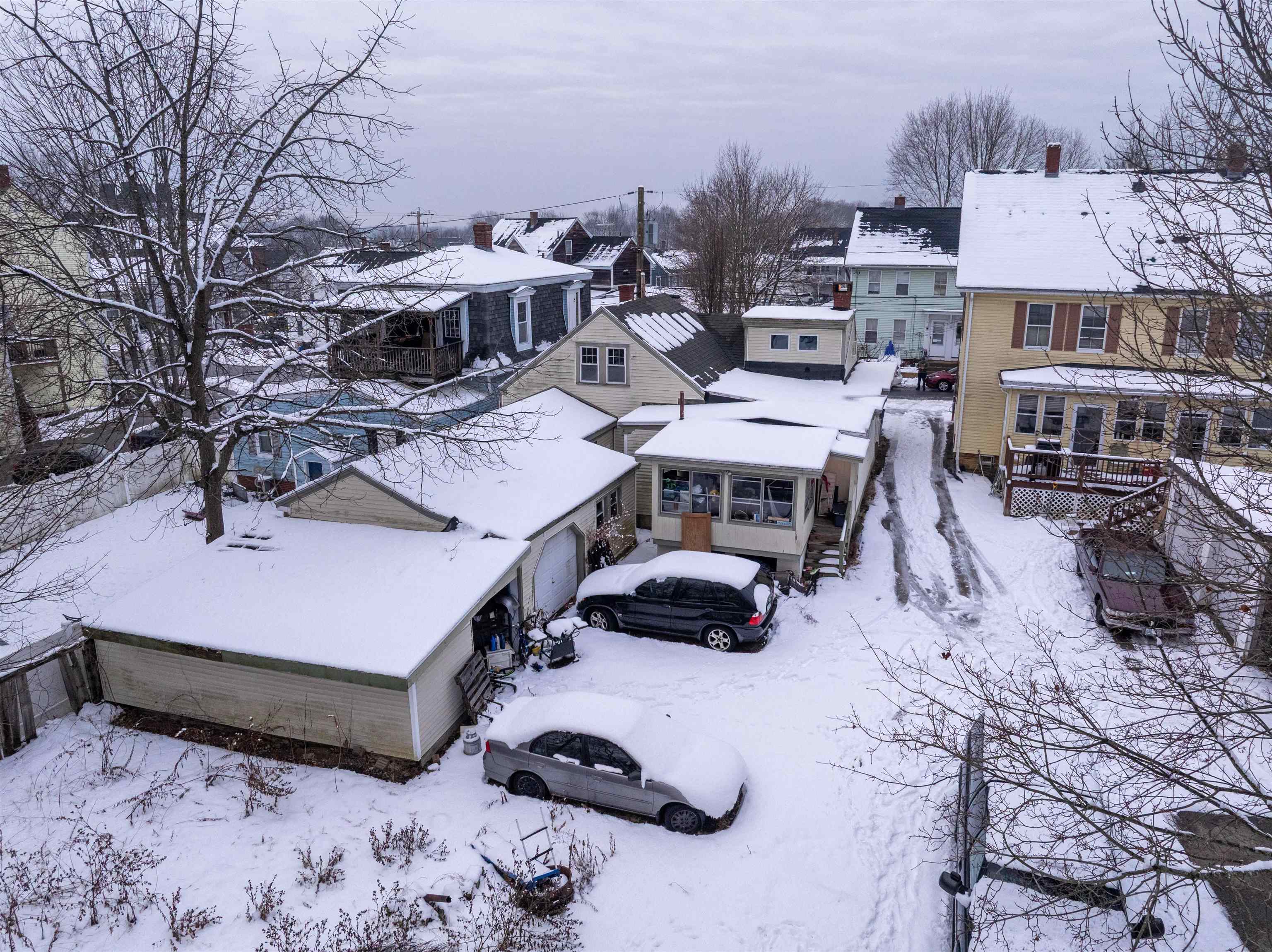 9-11 South St, Somersworth, NH 03878