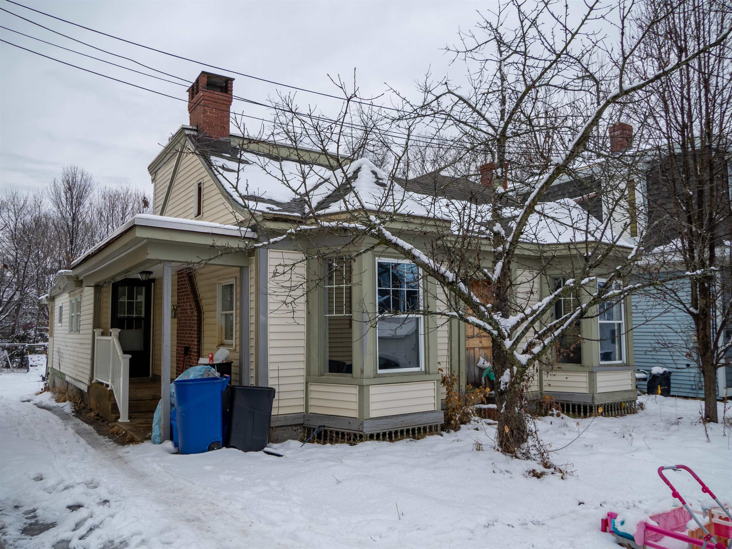 9-11 South St, Somersworth, NH 03878