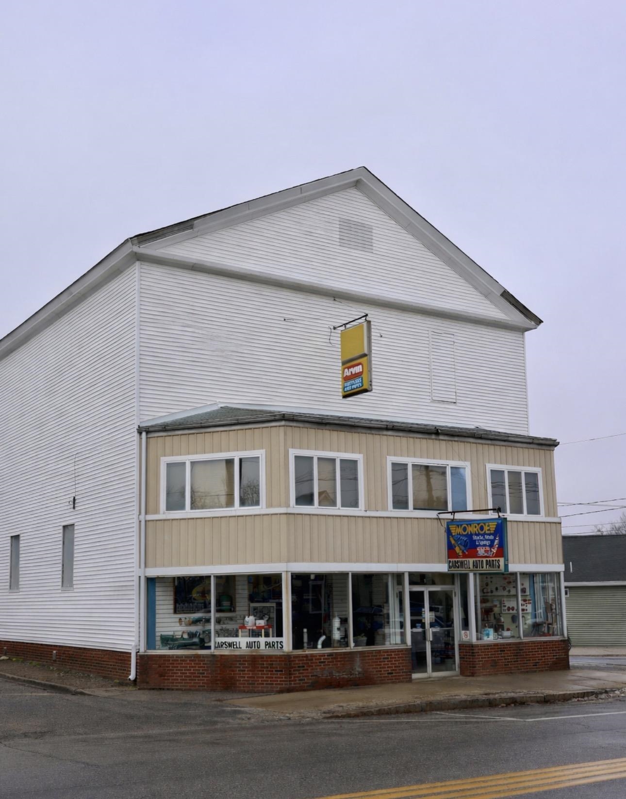 9 Chestnut St, Dover, NH 03820