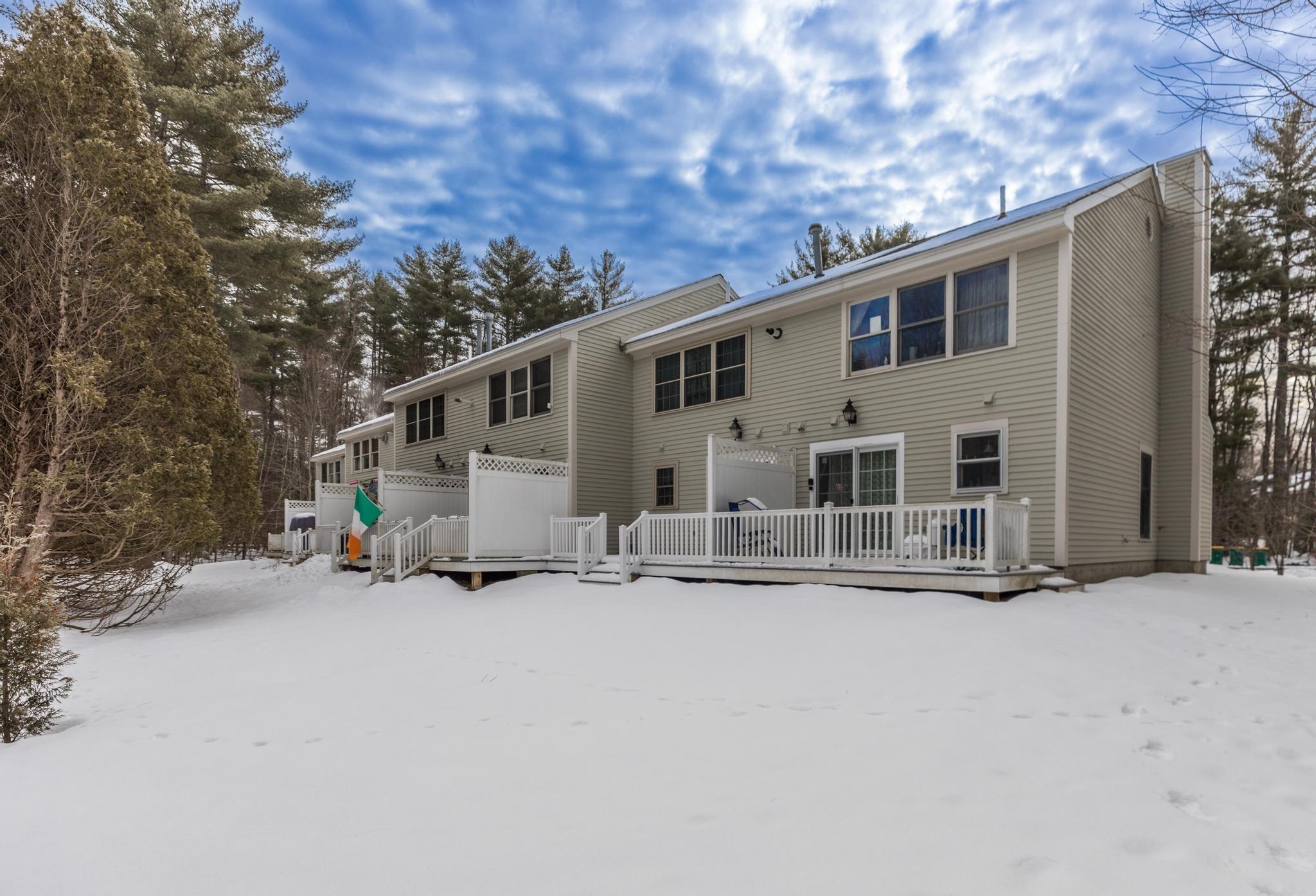 54 Woodland Green, Rochester, NH 03868