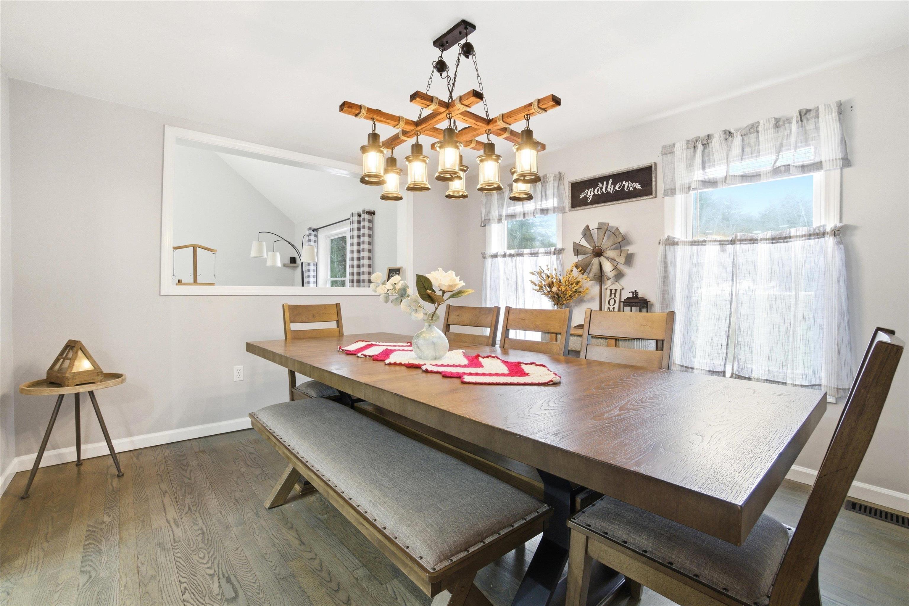 19 Ventura Dr, Raymond, NH 03077