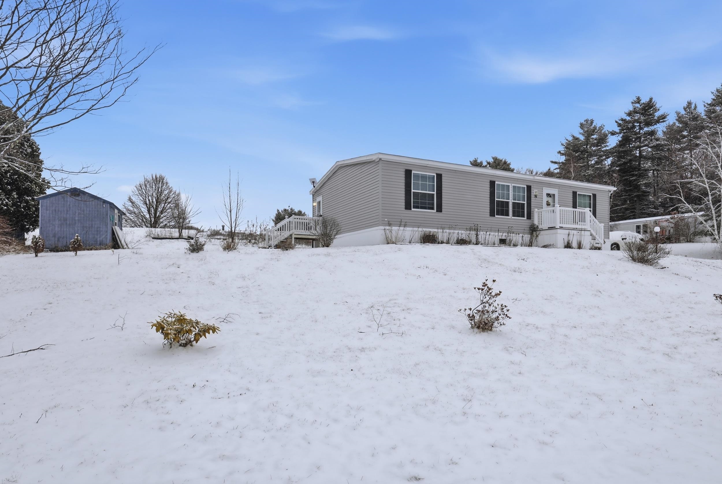 76 Goldrush Ln, Rochester, NH 03868