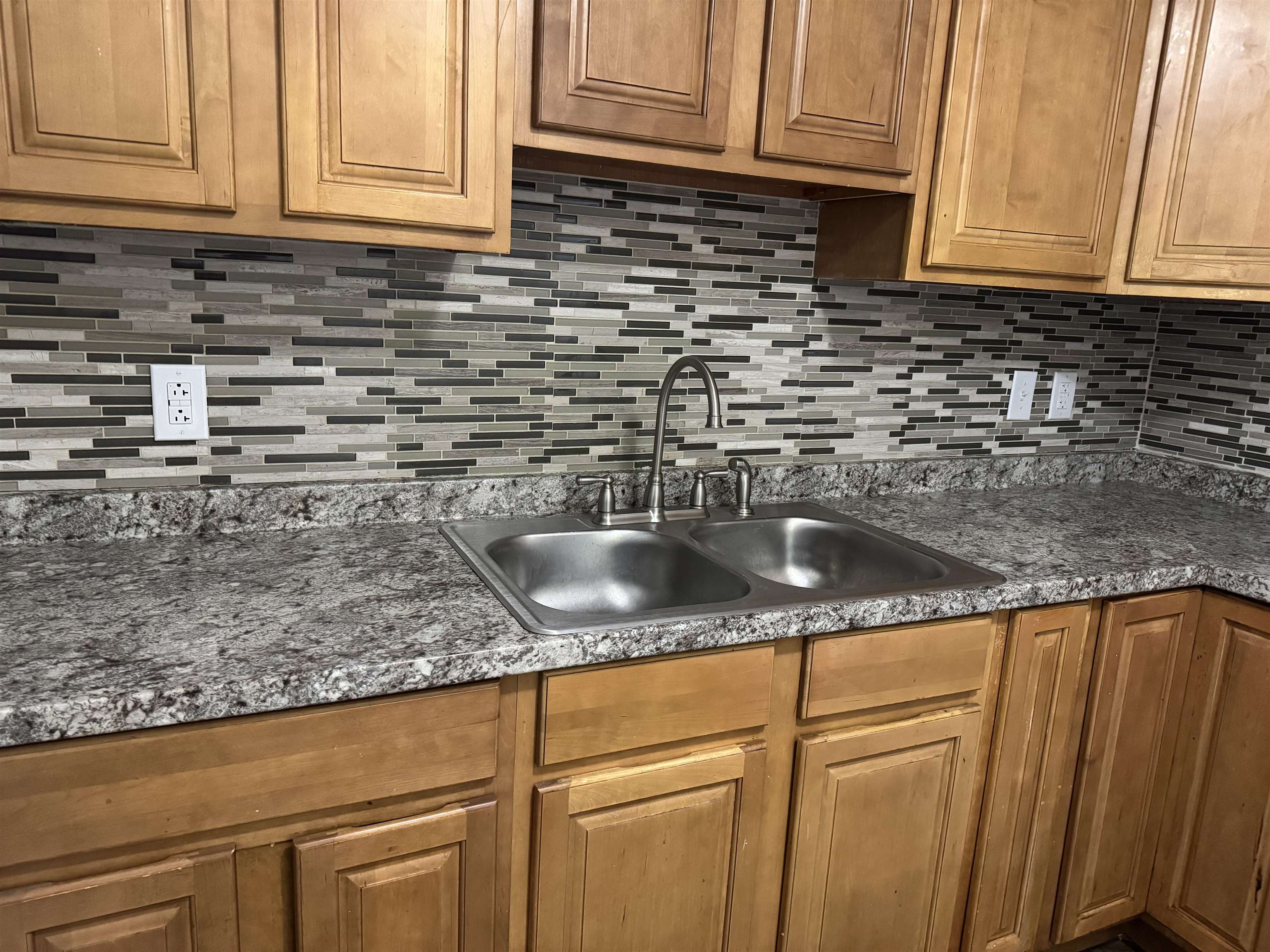 Homes for sale in Concord, NH | 128 Loudon Rd #12F, Concord, NH 03301 | MLS# 5074377