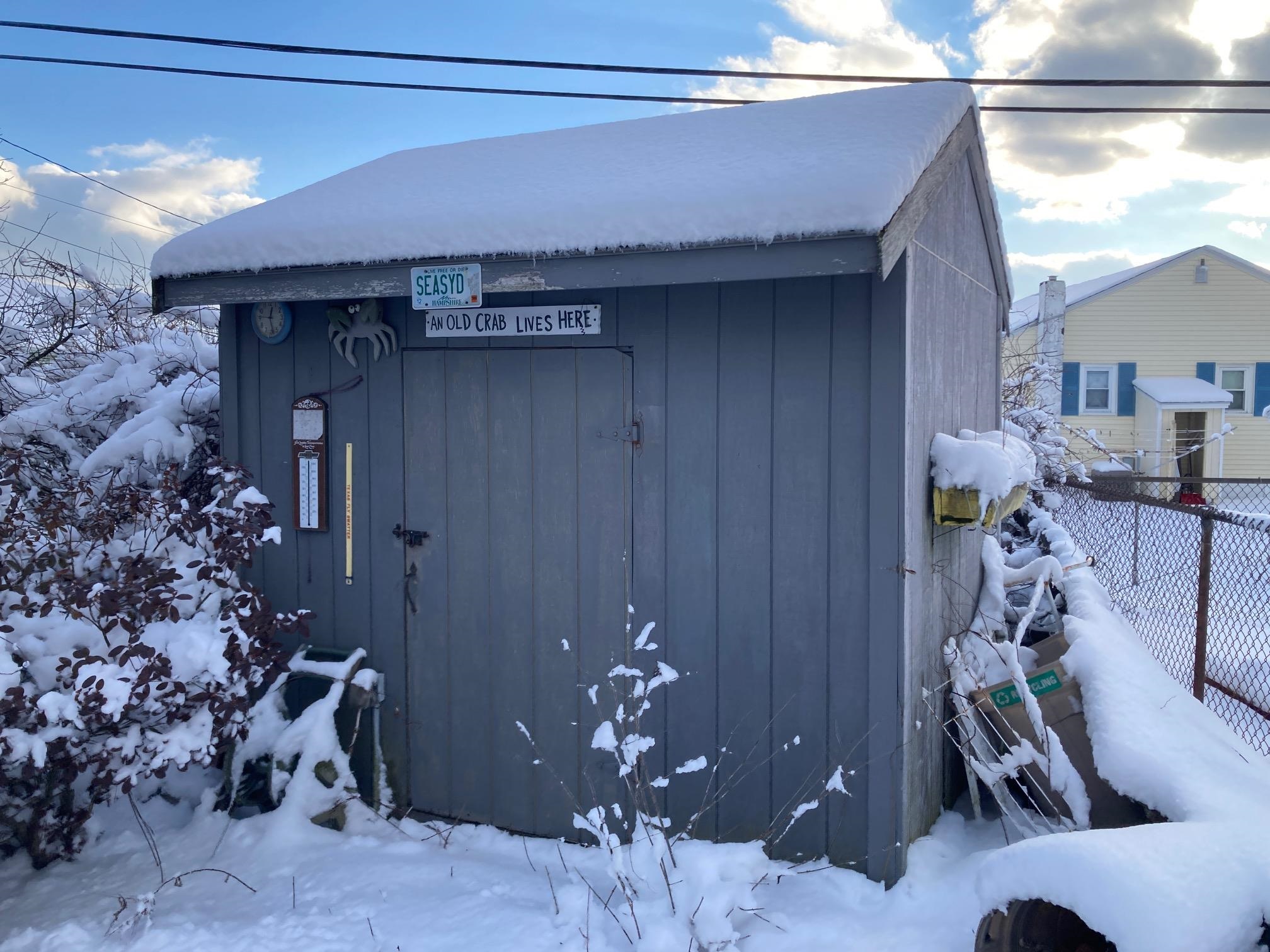 20 Campton St, Hampton, NH 03842