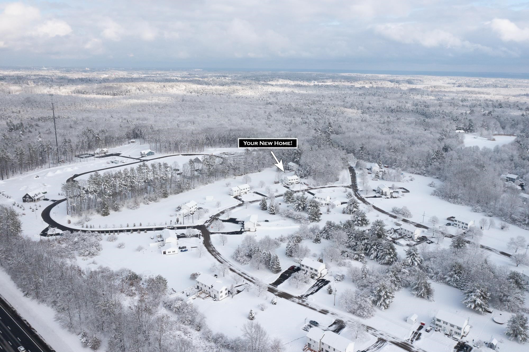 69 Magnolia Ln, Greenland, NH 03840