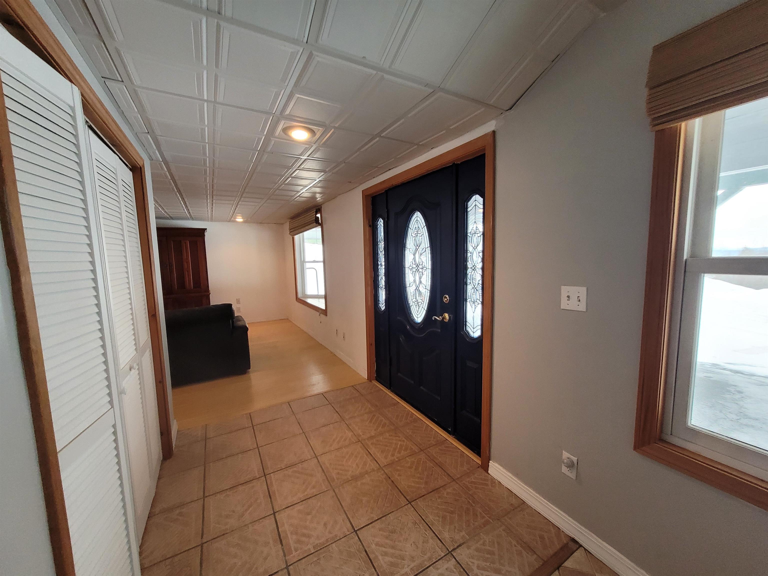 98 Rowell Rd, Lancaster, NH 03584