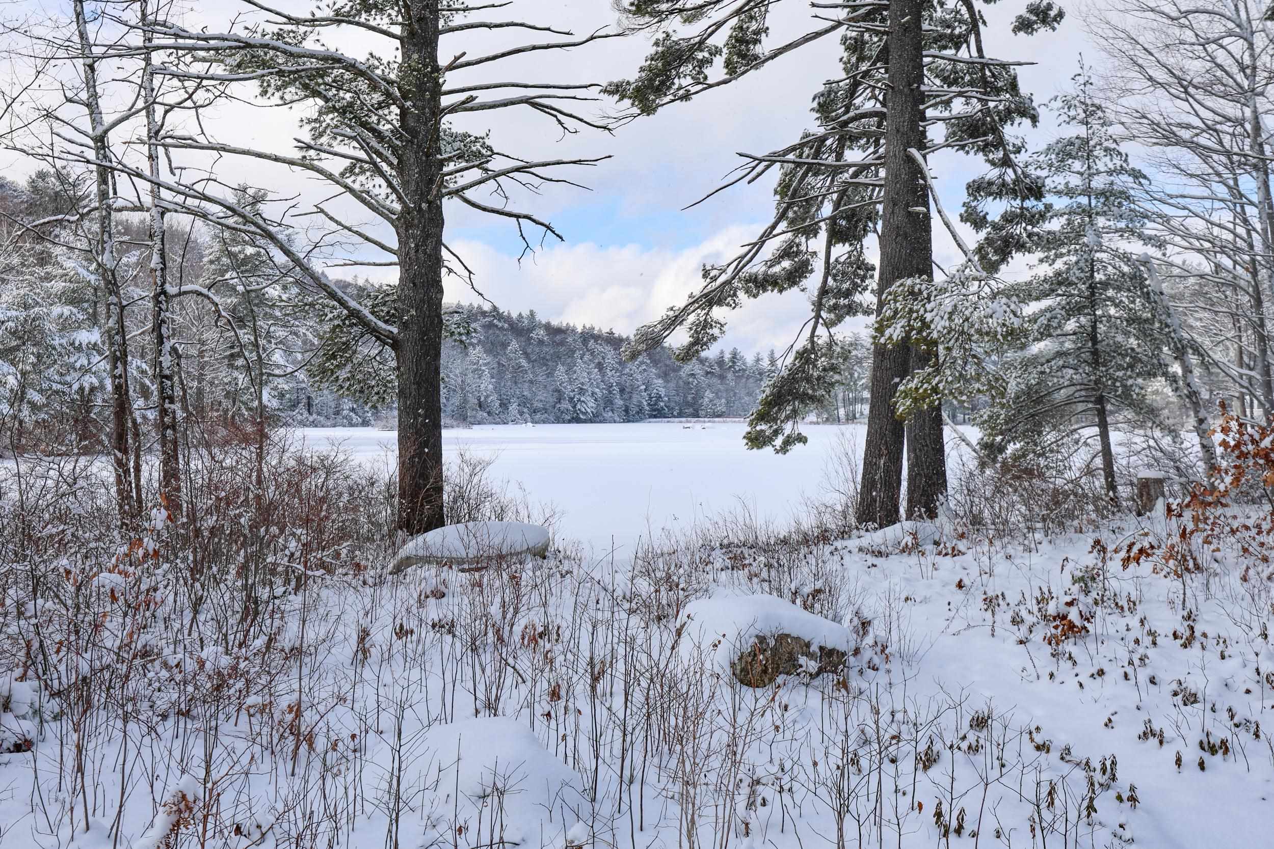 129 Mountain Base Rd, Goffstown, NH 03045