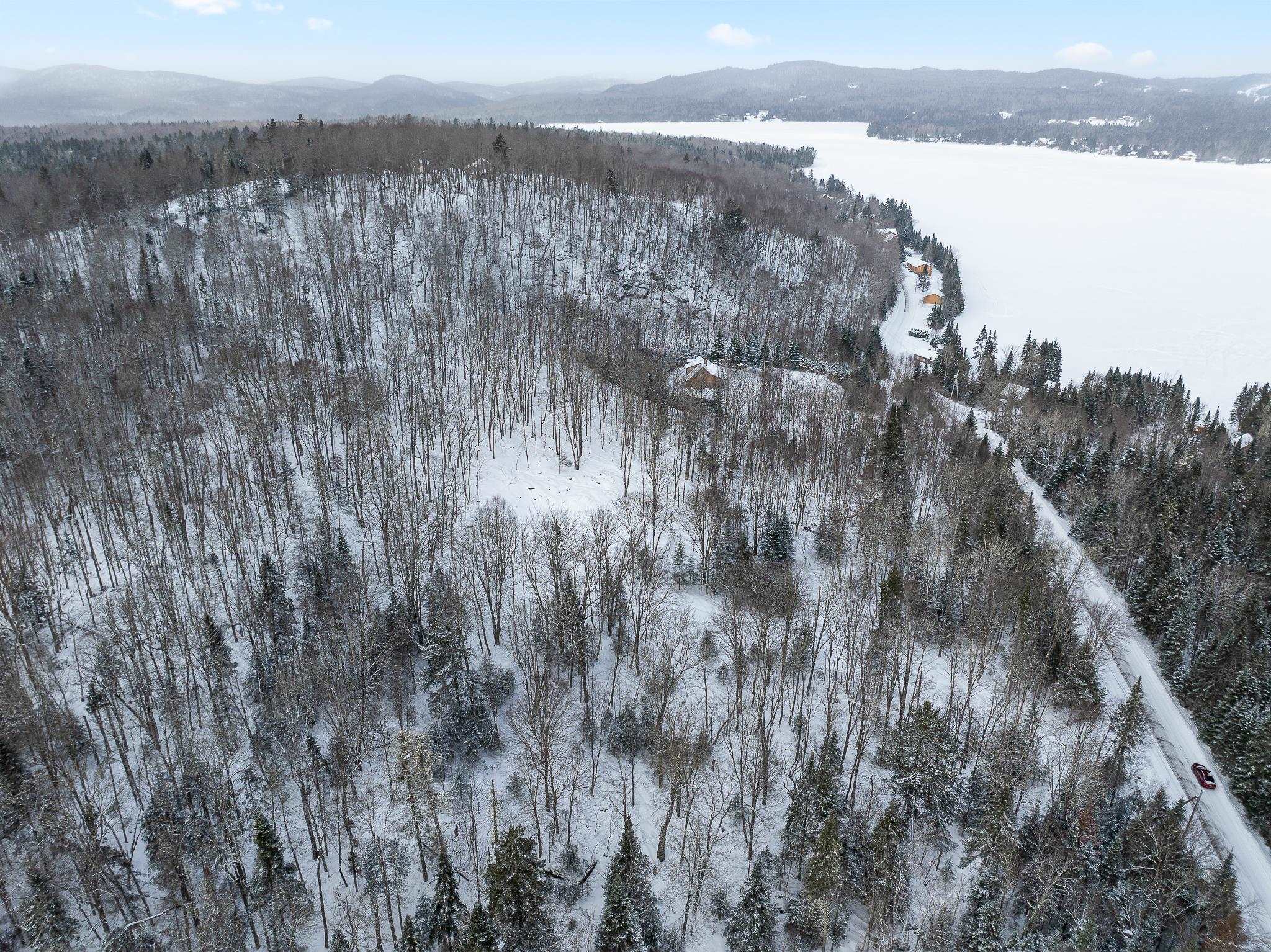 25 Spooner Rd, Pittsburg, NH 03592