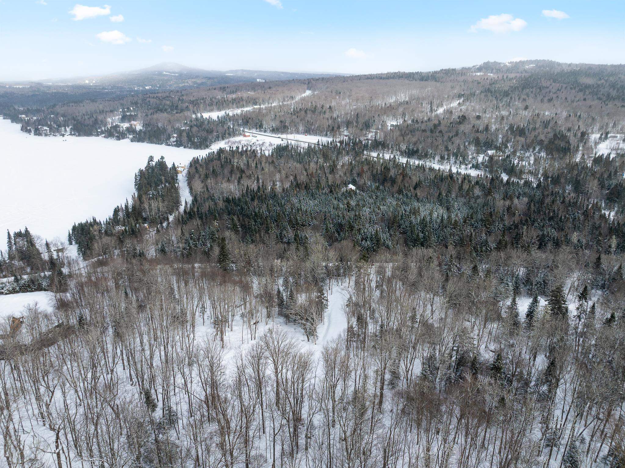 25 Spooner Rd, Pittsburg, NH 03592