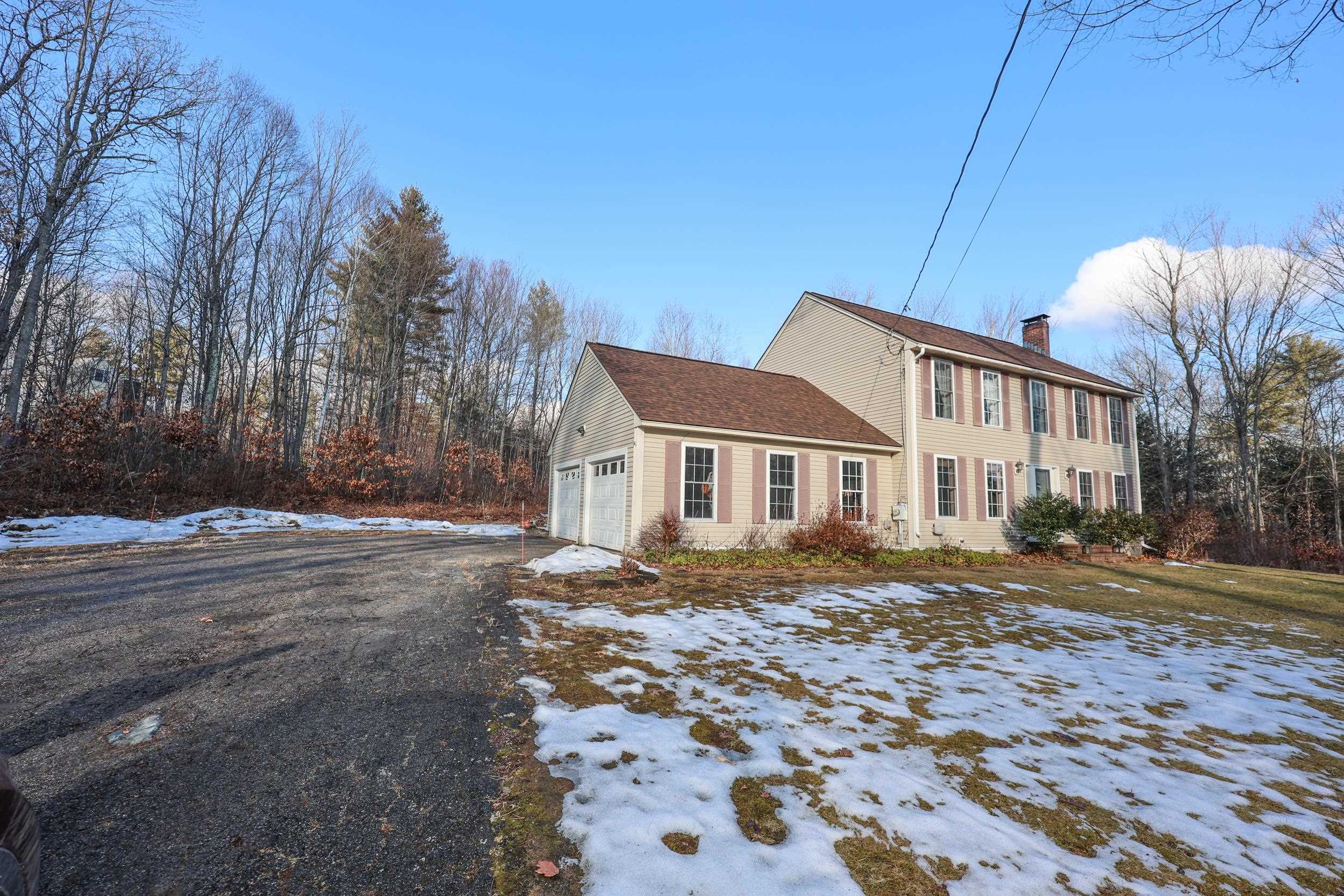 277 Prescott Rd, Epping, NH 03042