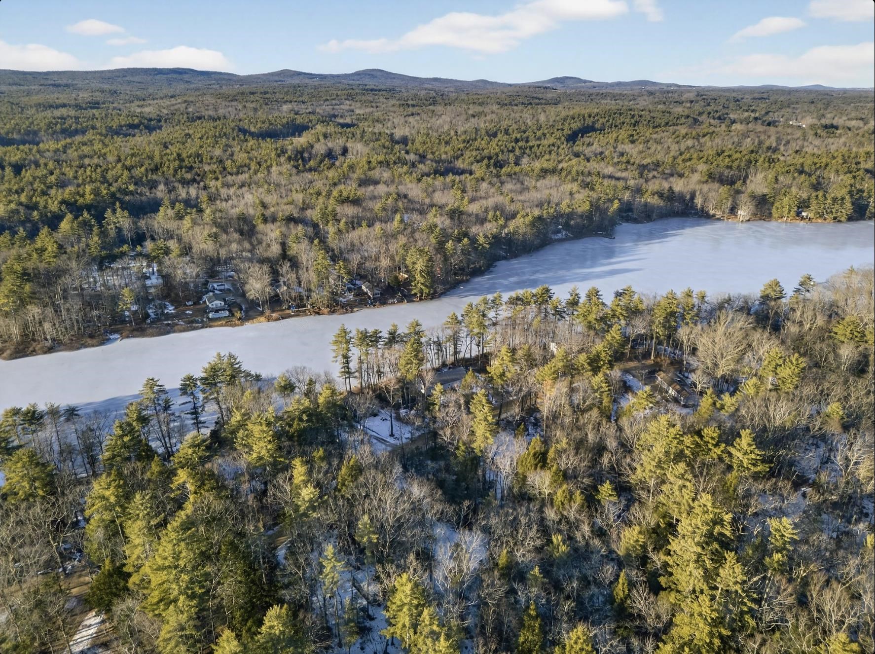 739 Berry River Rd, Barrington, NH 03868