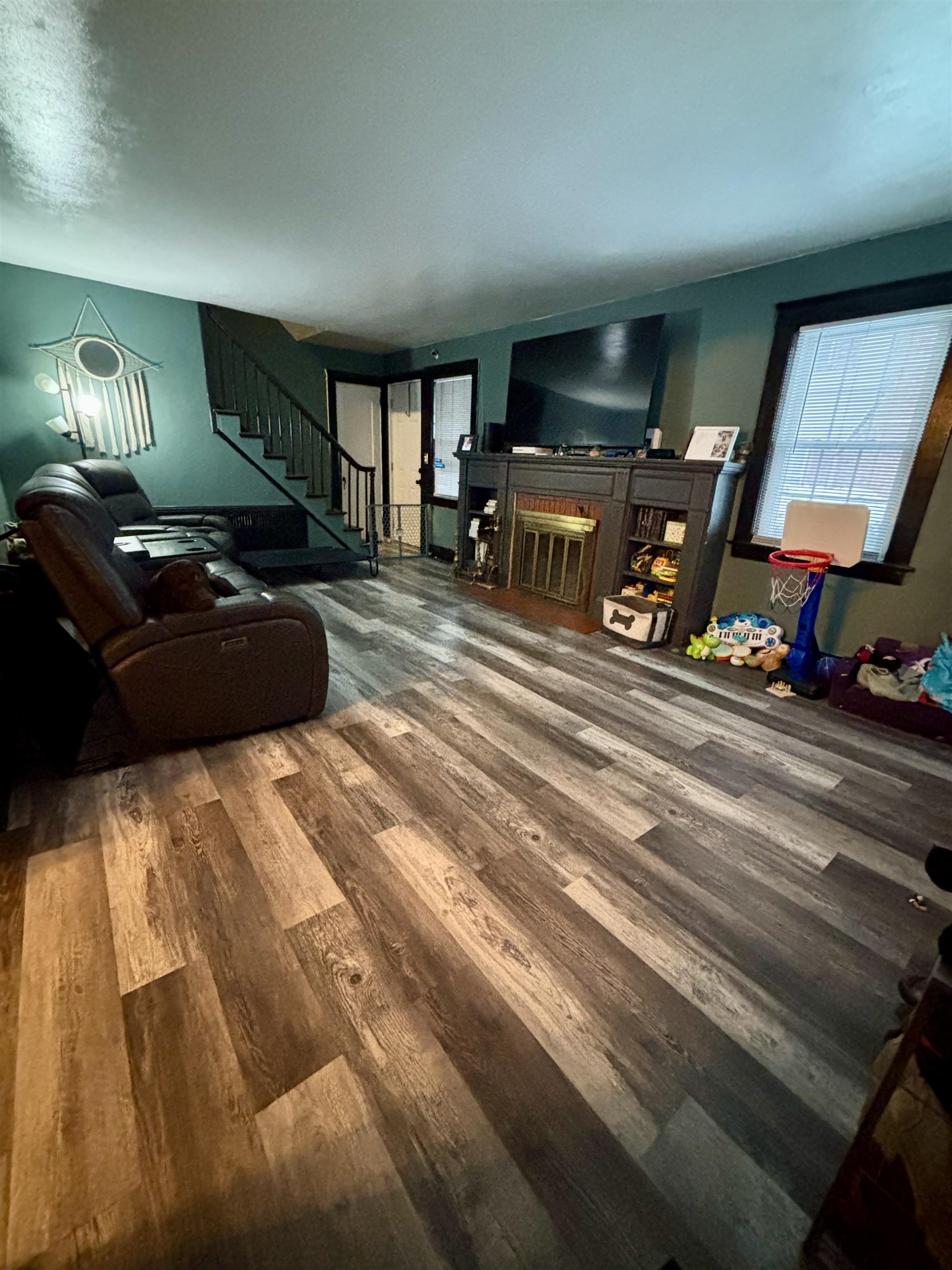 226 Jewett St, Manchester, NH 03103