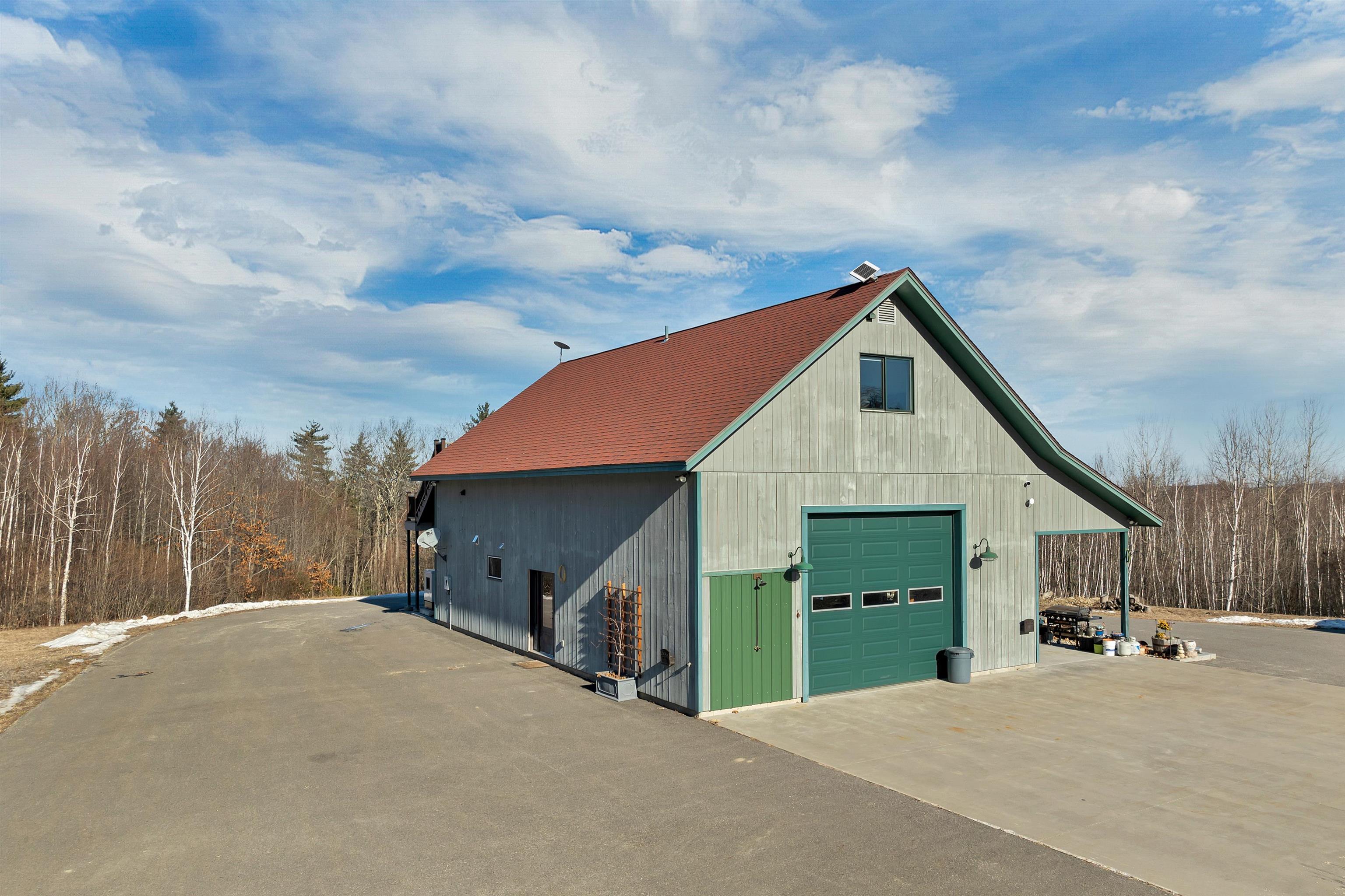 34 Stable Rd, Milford, NH 03055