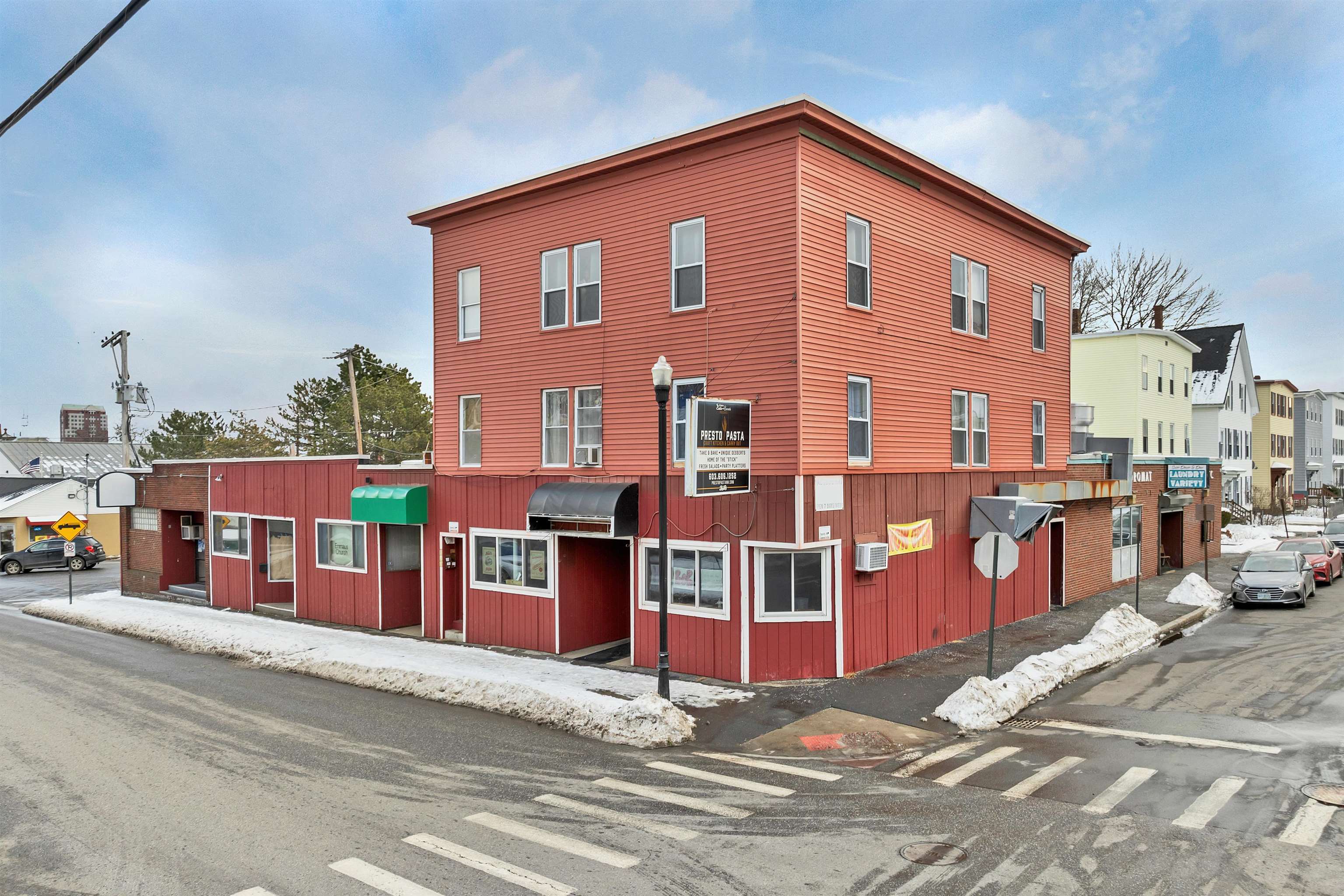 160 Amory St, Manchester, NH 03102