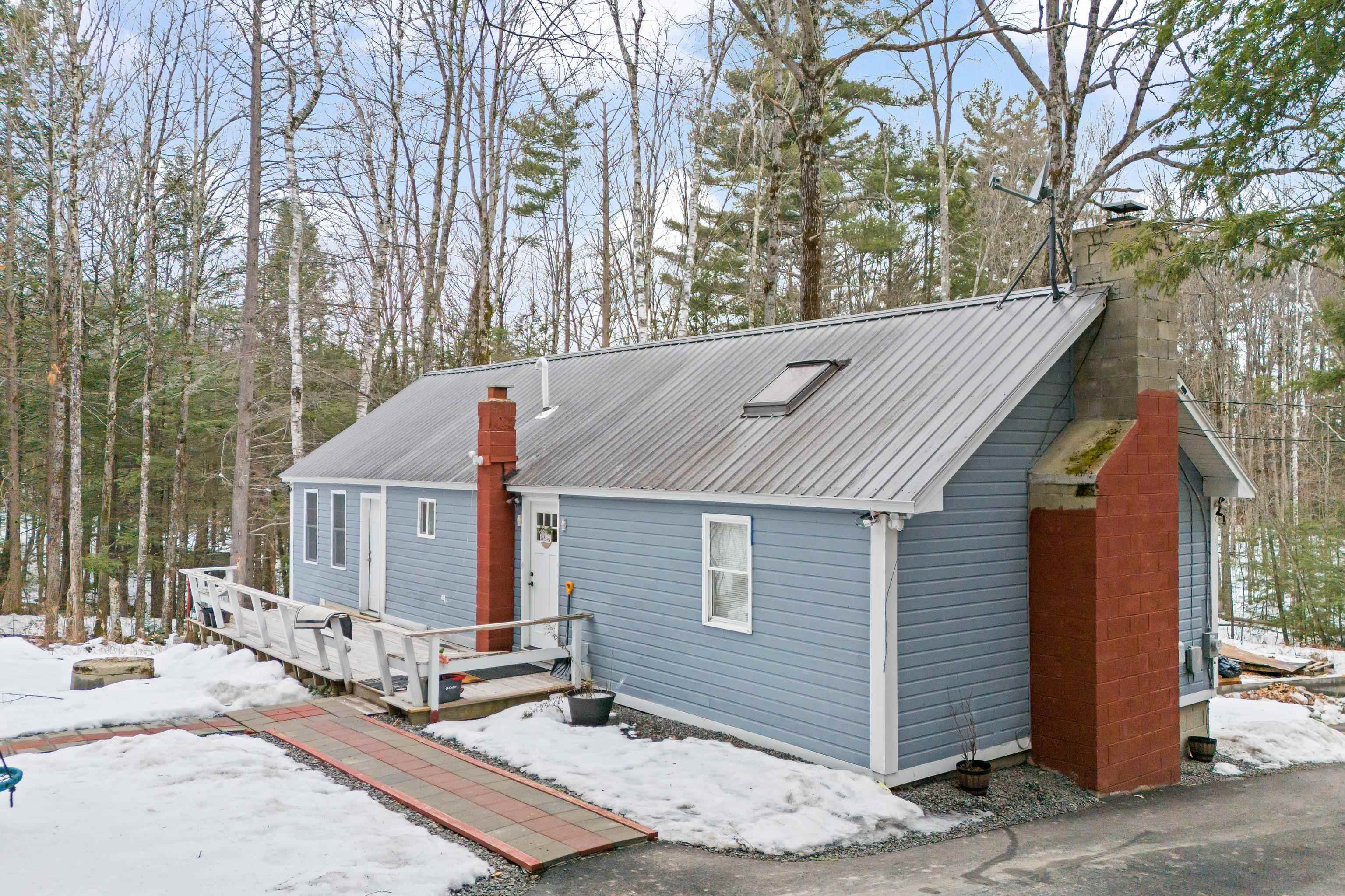 155 Gillis Hill Rd, Bennington, NH 03442
