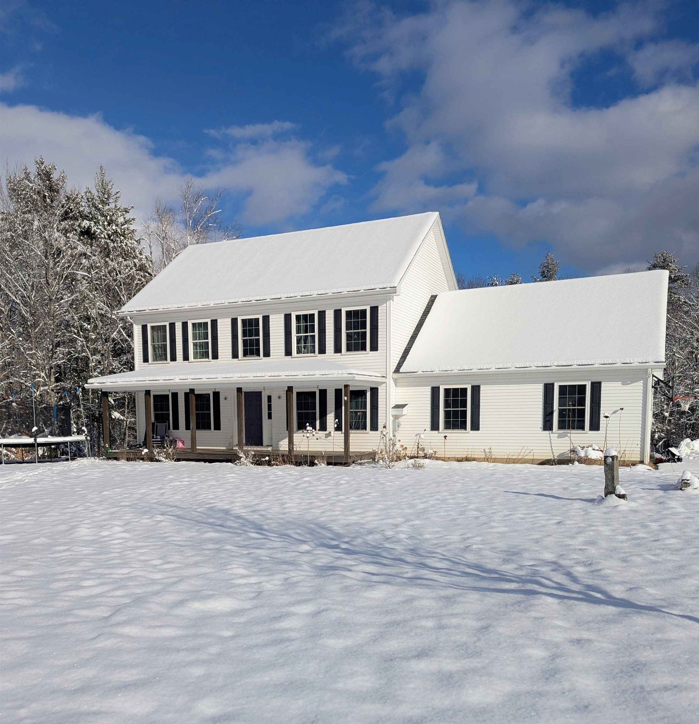 13 Lottie Ln, Chichester, NH 03258