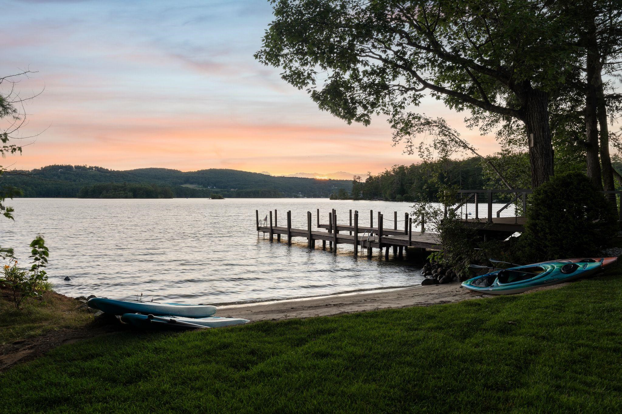 320 Redding Ln, Moultonborough, NH 03254