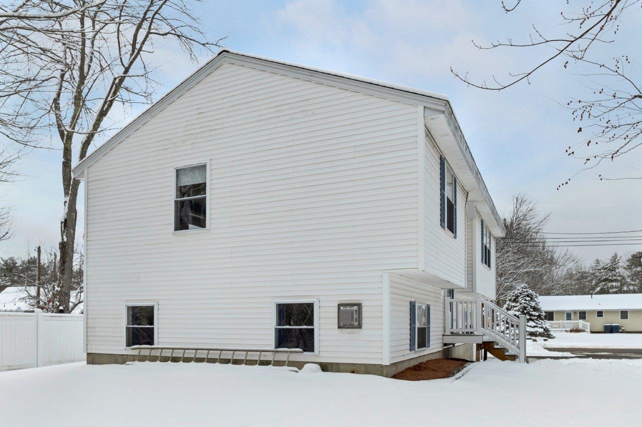 125 Sunset Dr, Belmont, NH 03220