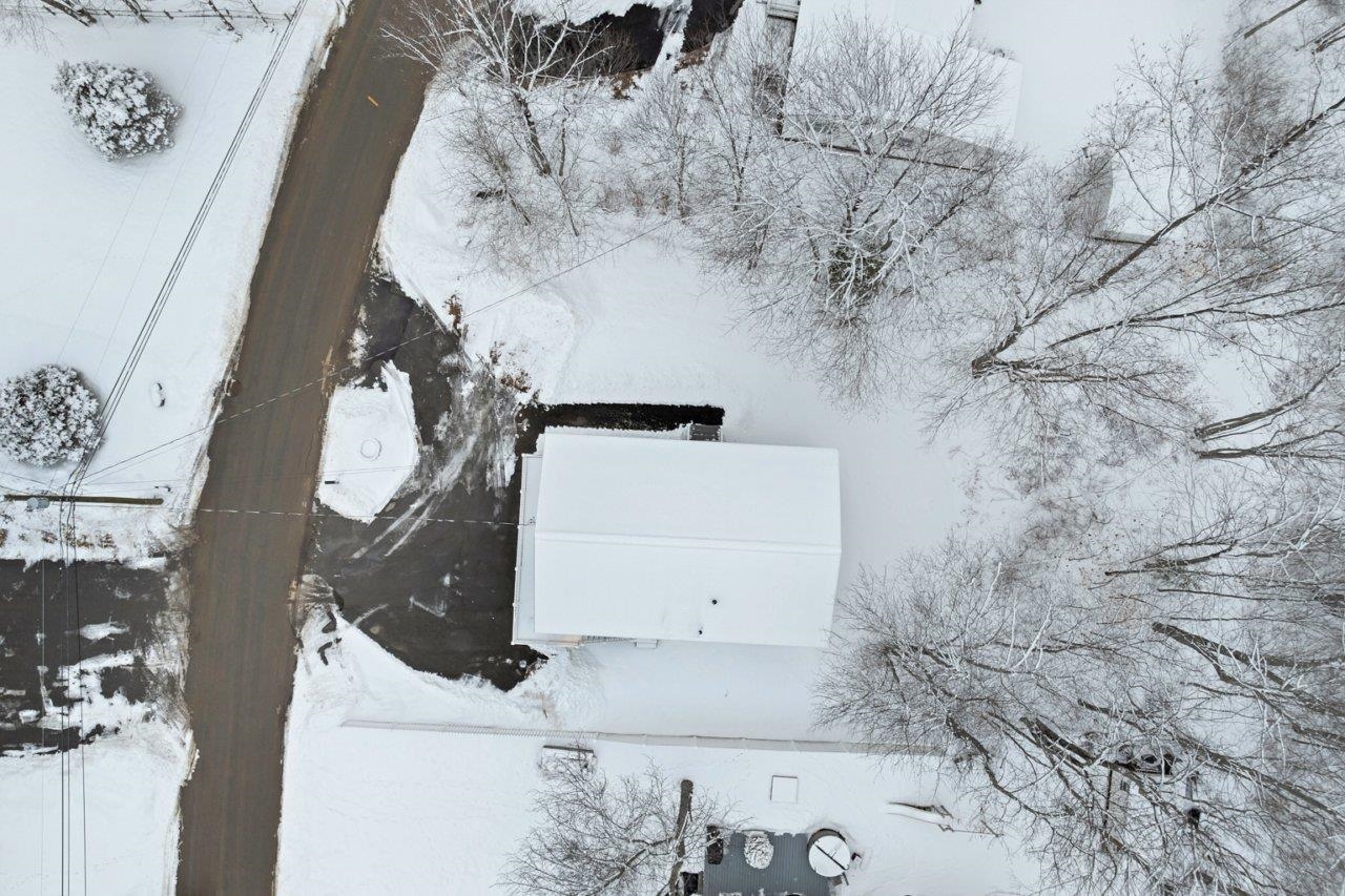 125 Sunset Dr, Belmont, NH 03220