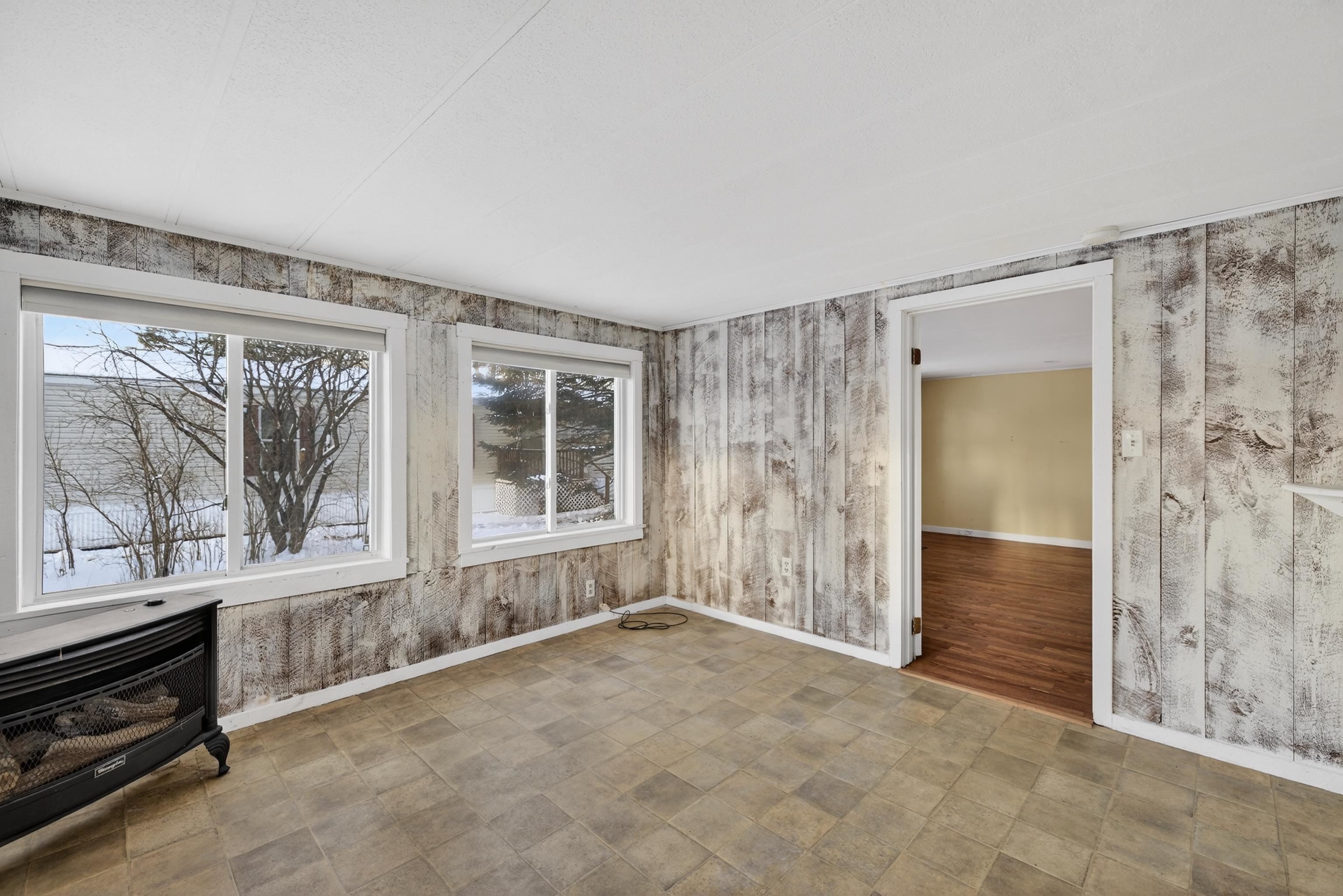 28 Stevens Dr, Concord, NH 03301