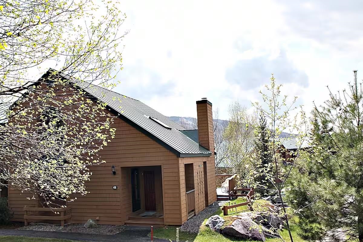 72 Appleby Close Rd, Carroll, NH 03575