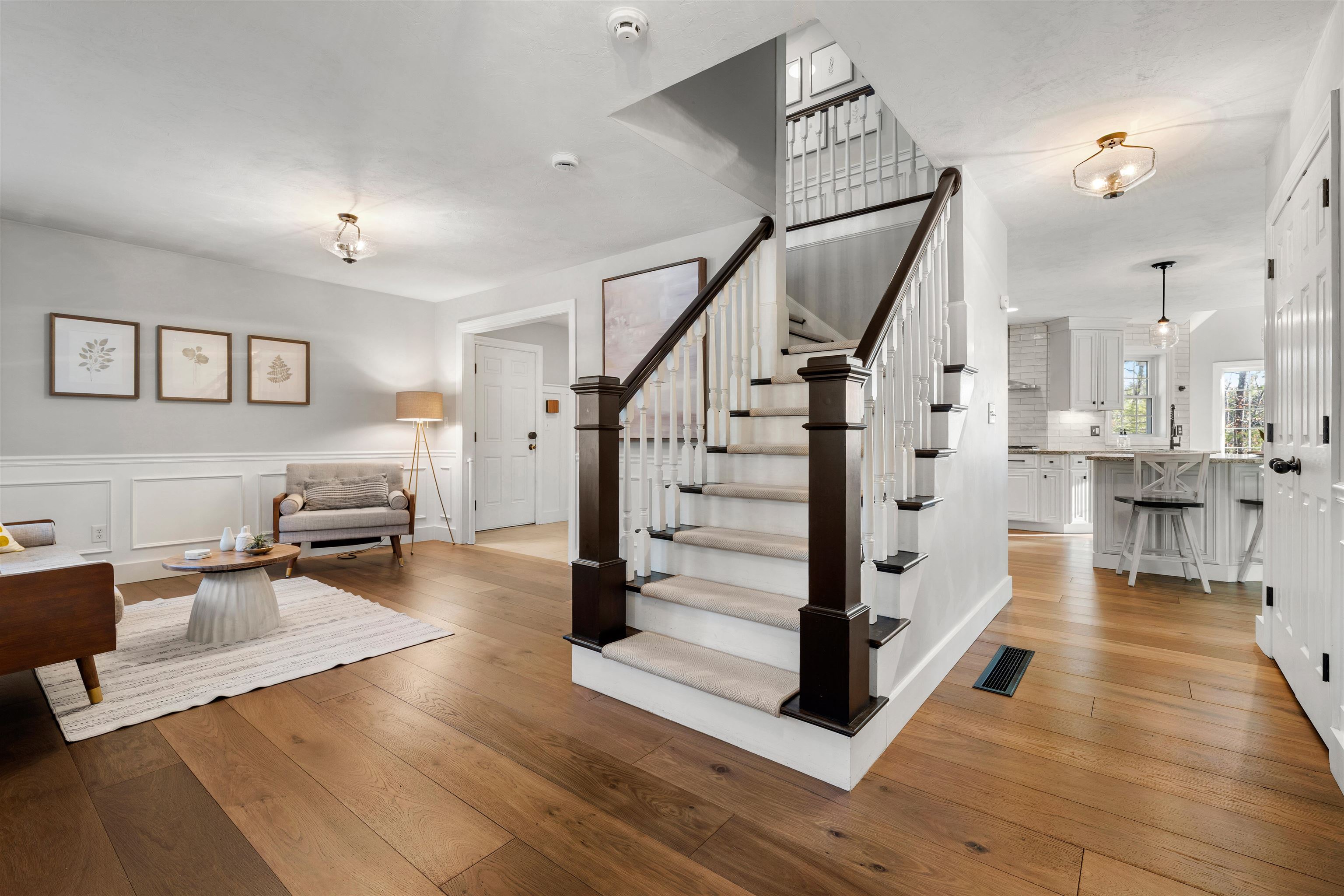 8B Louis Dr, Brookline, NH 03033