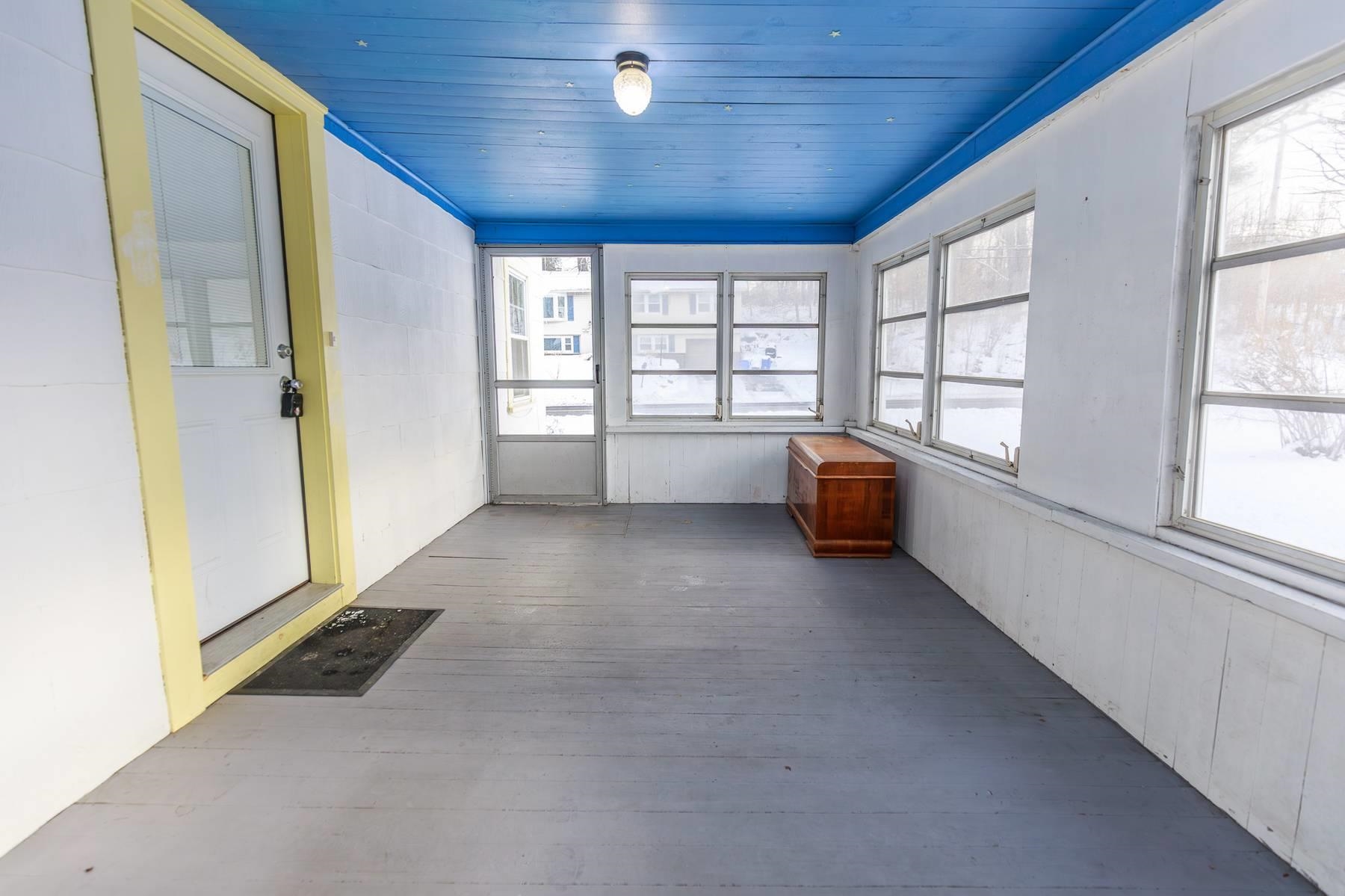 470 Court St, Keene, NH 03431