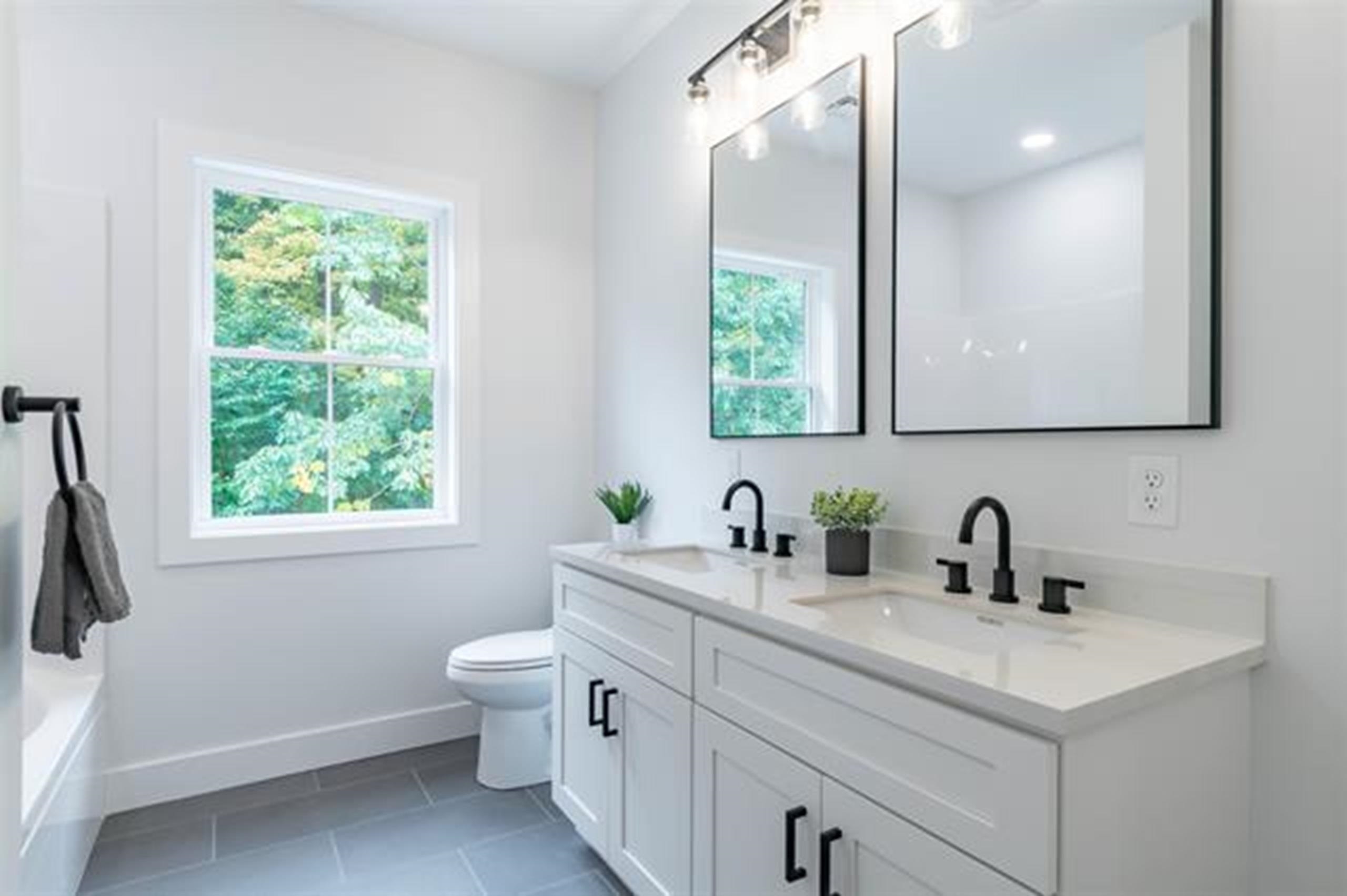 77 White Rock Hill Rd, Bow, NH 03304